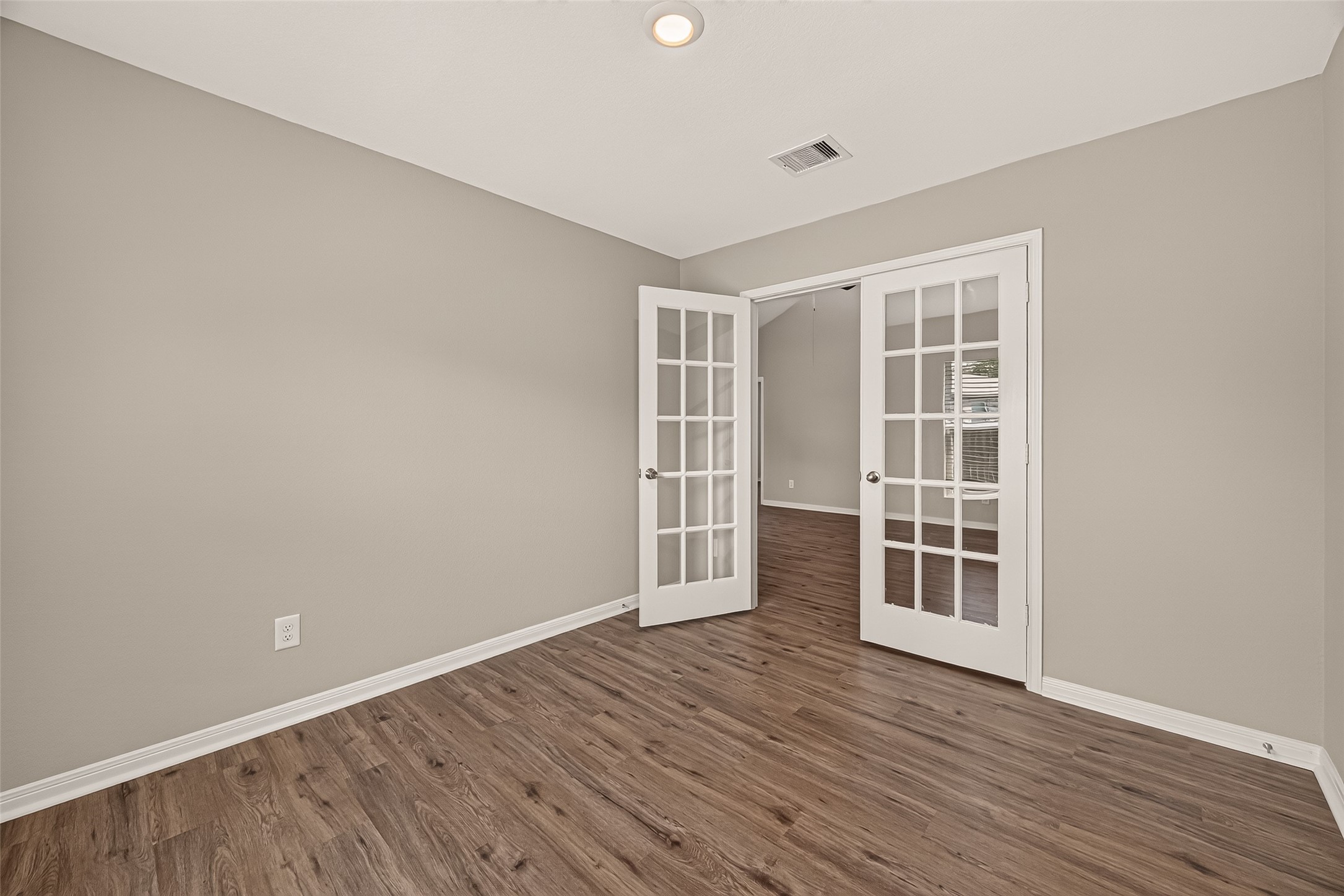 25405 Glacier Lake Drive, Cleveland, TX 77328
