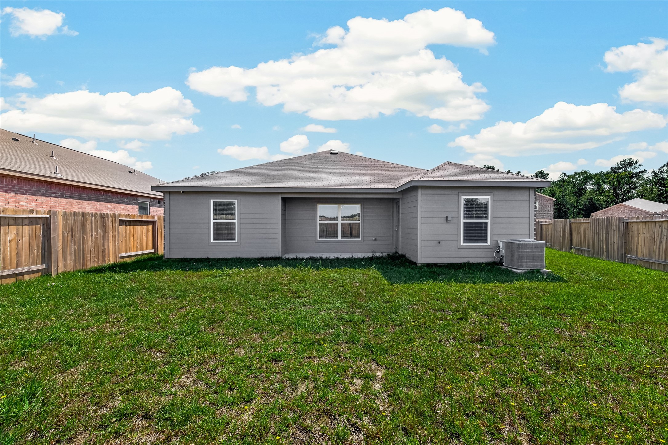 25405 Glacier Lake Drive, Cleveland, TX 77328