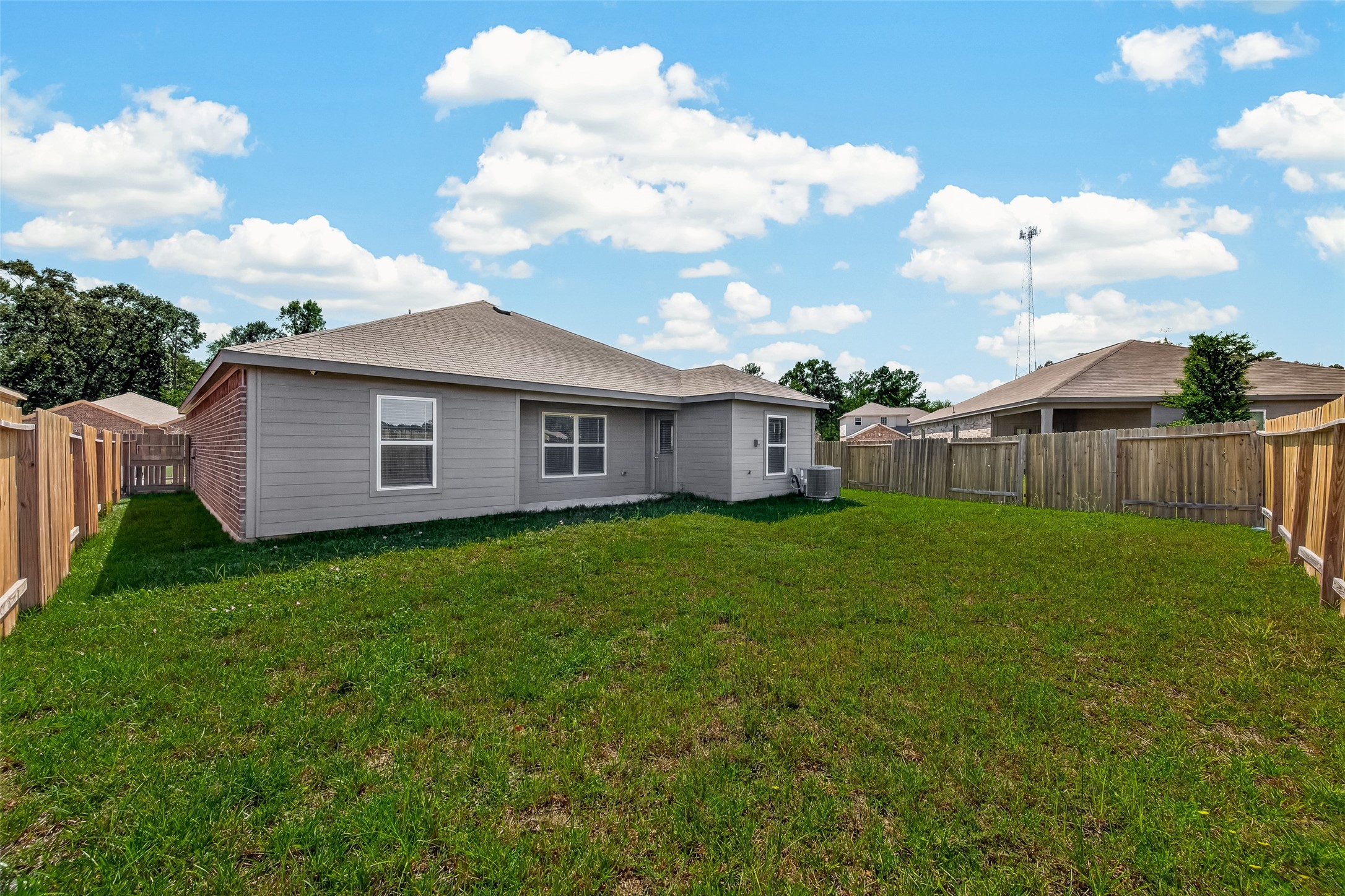 25405 Glacier Lake Drive, Cleveland, TX 77328