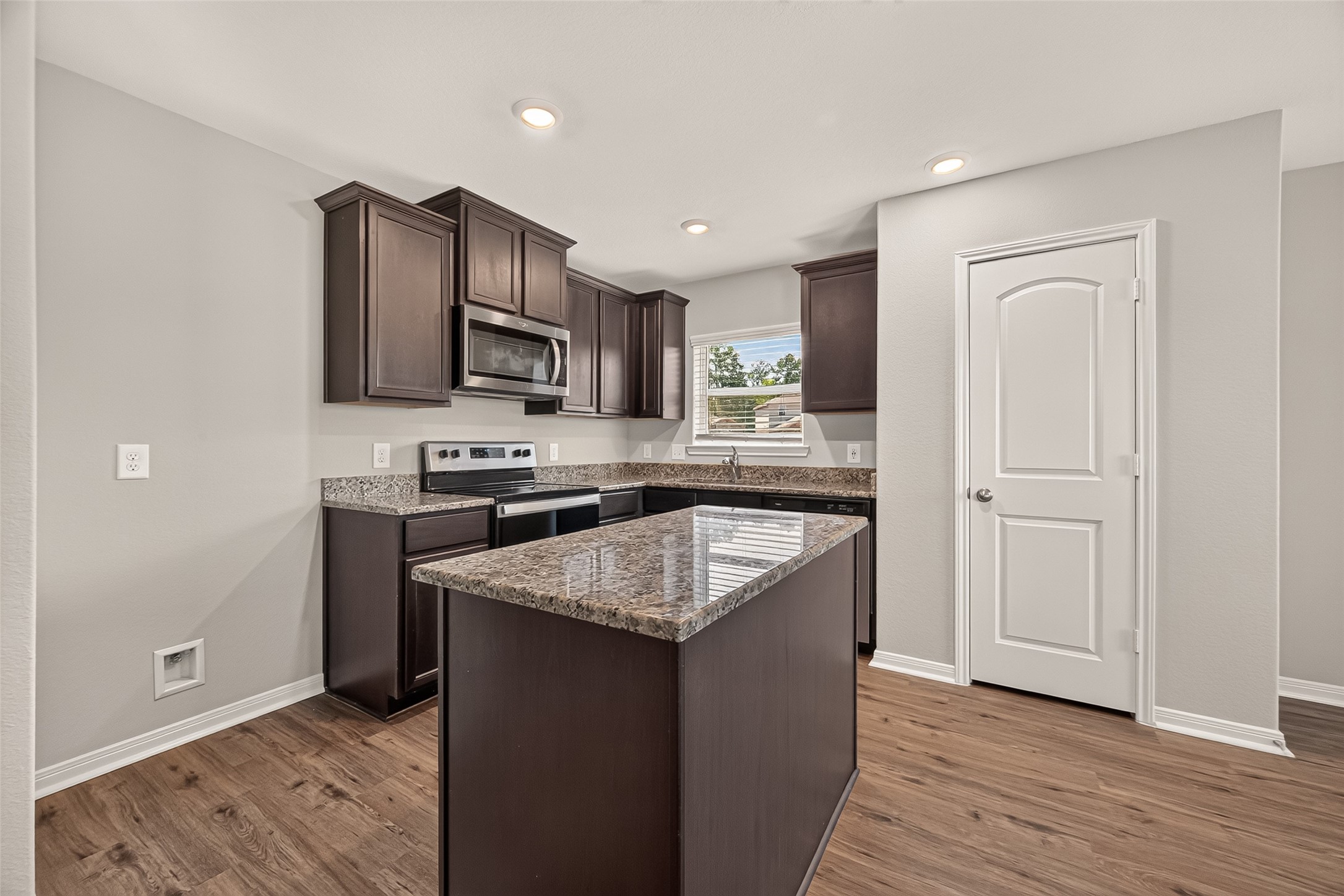 25405 Glacier Lake Drive, Cleveland, TX 77328