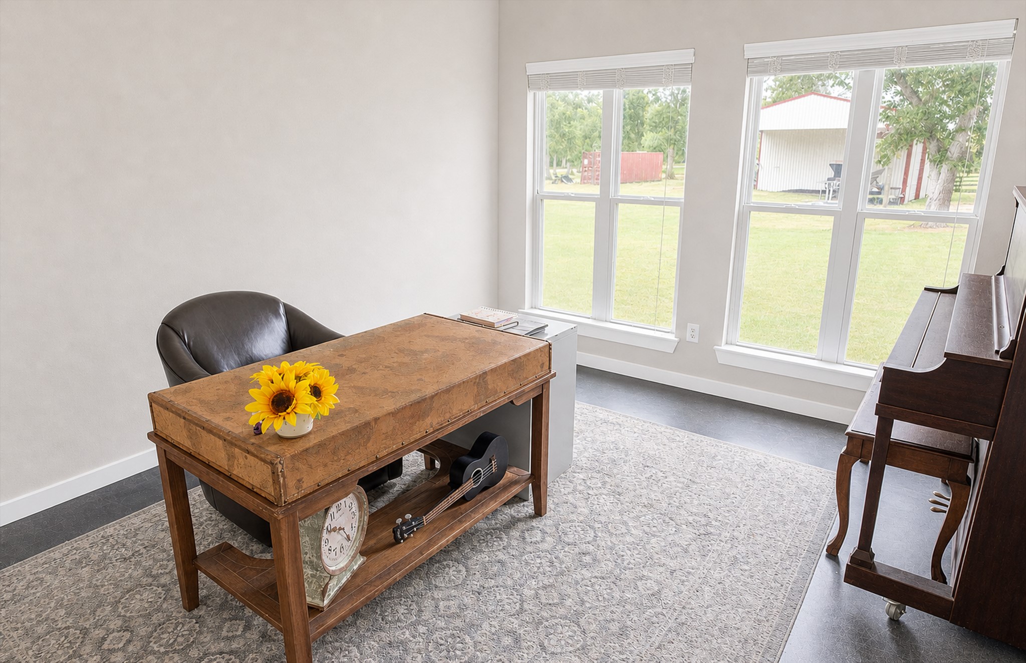 Front Office or Formal Living Room