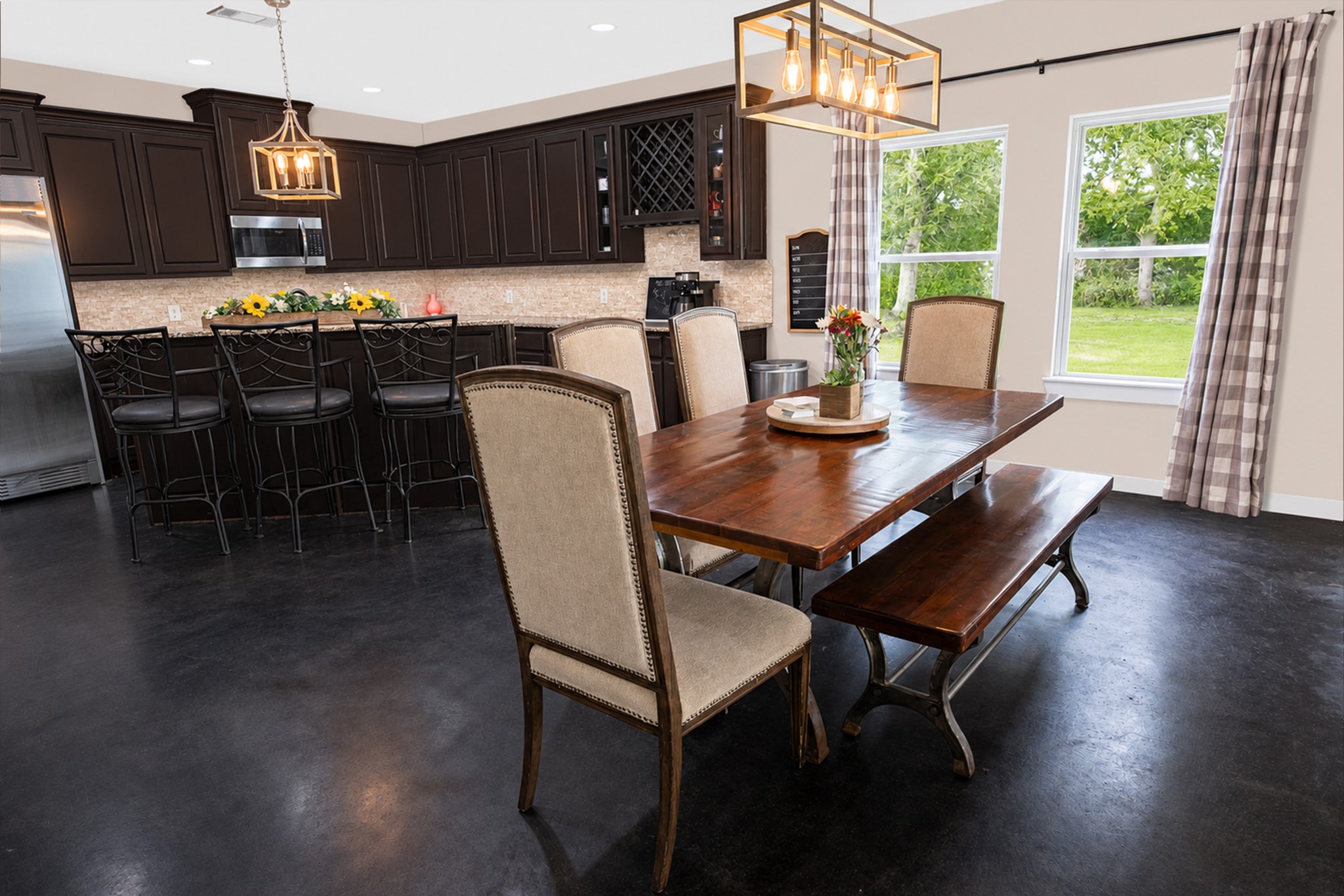 Dining with Kitchen View