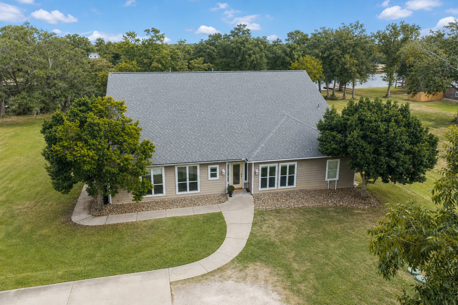 Front Main Aerial