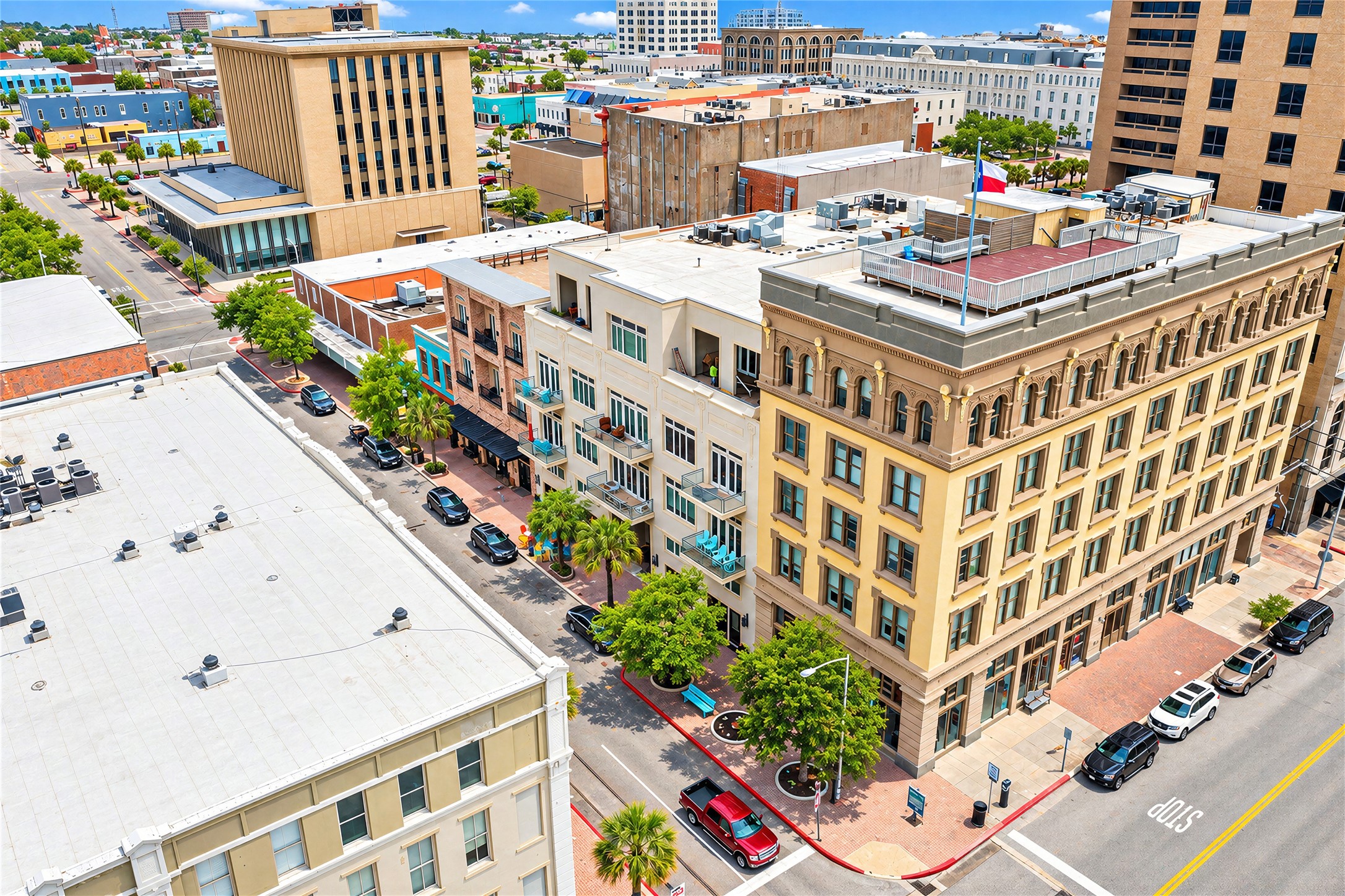 2208 Post Office Street, #302, Galveston, TX 77550