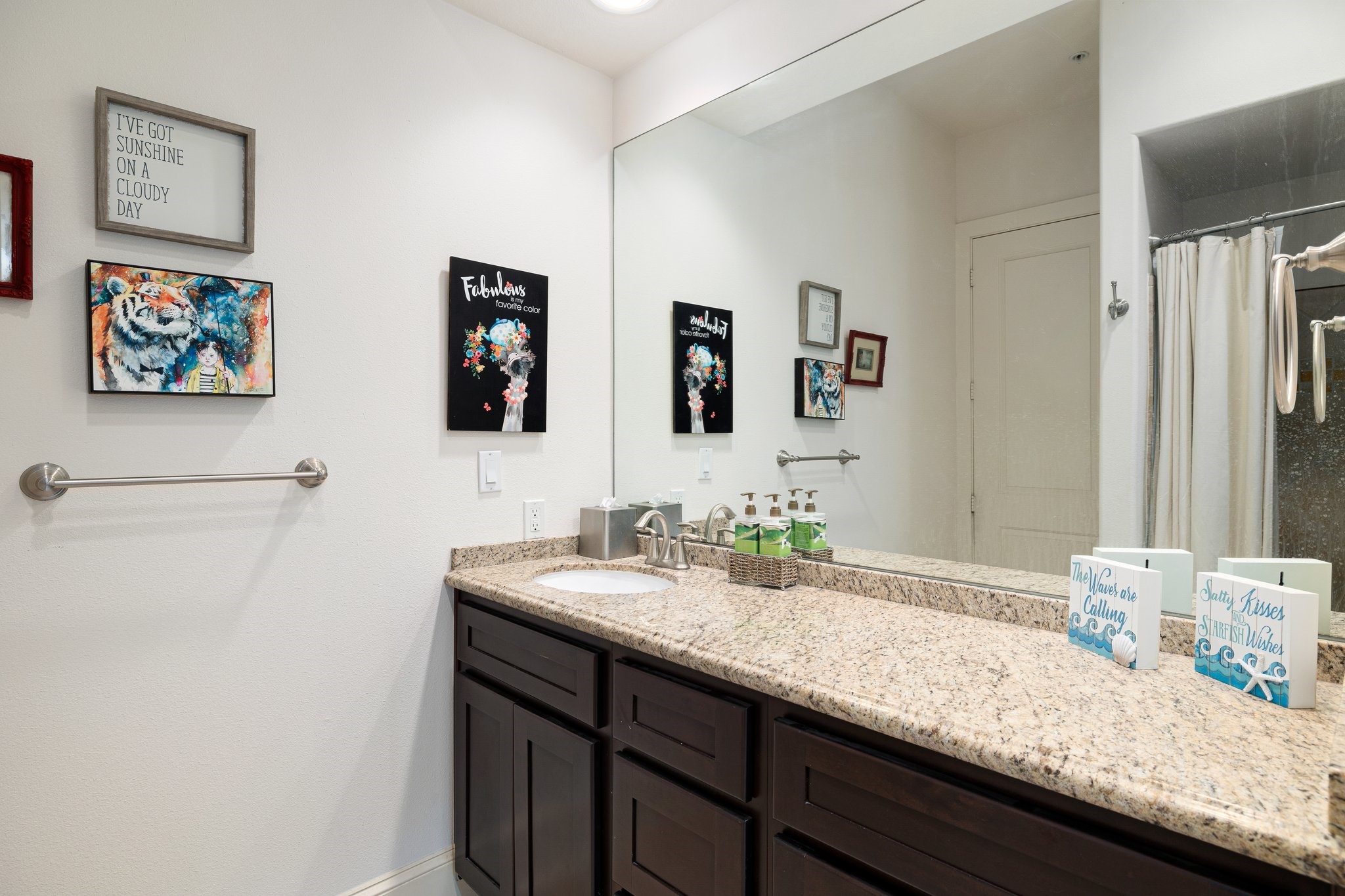 2208 Post Office Street, #302, Galveston, TX 77550