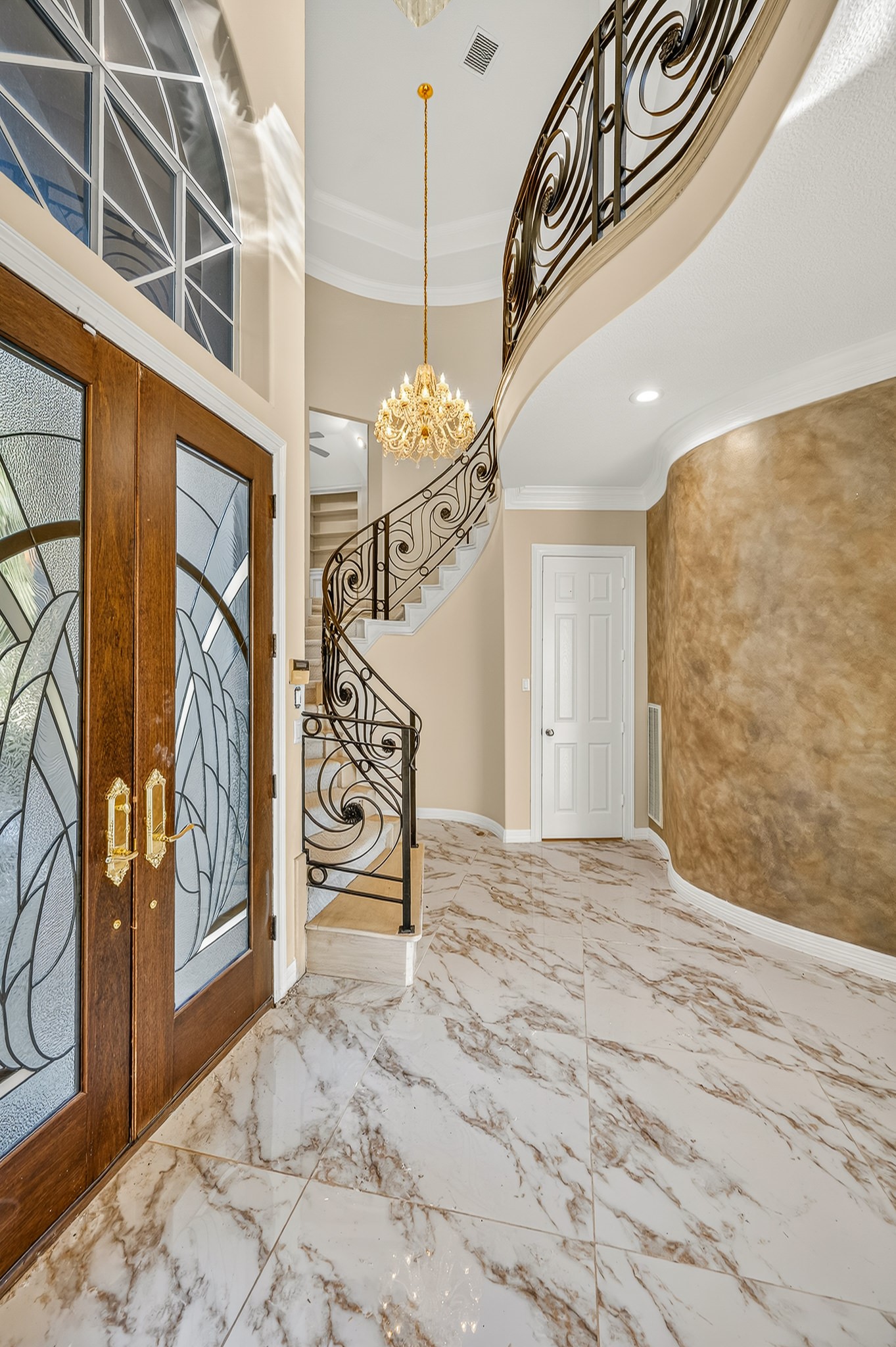 3707 Abbeywood Drive, Pearland, TX 77584