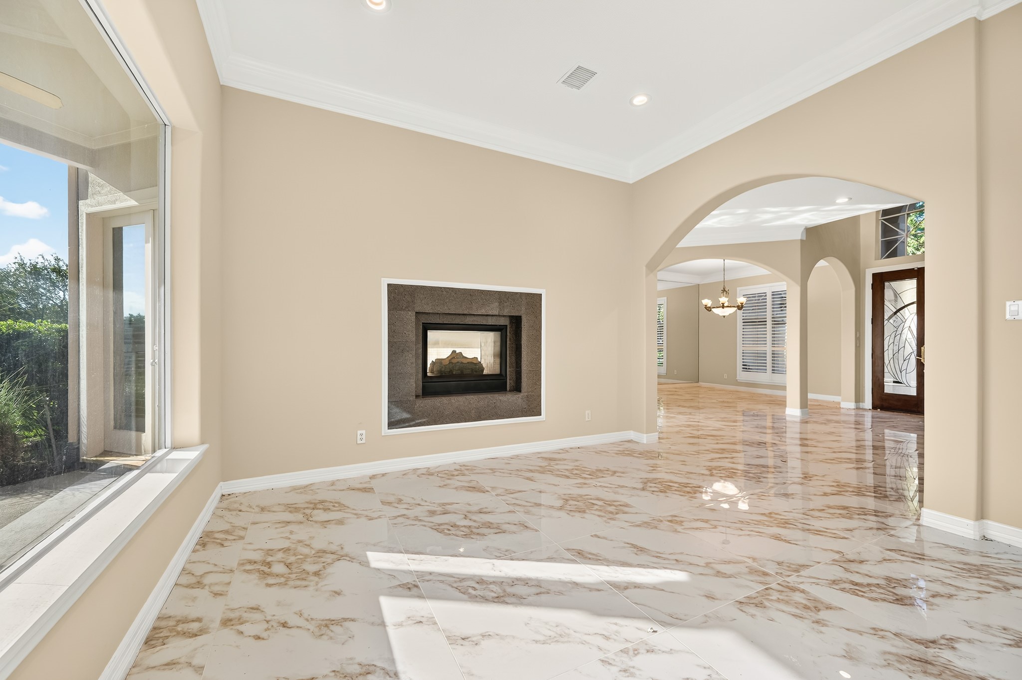 3707 Abbeywood Drive, Pearland, TX 77584