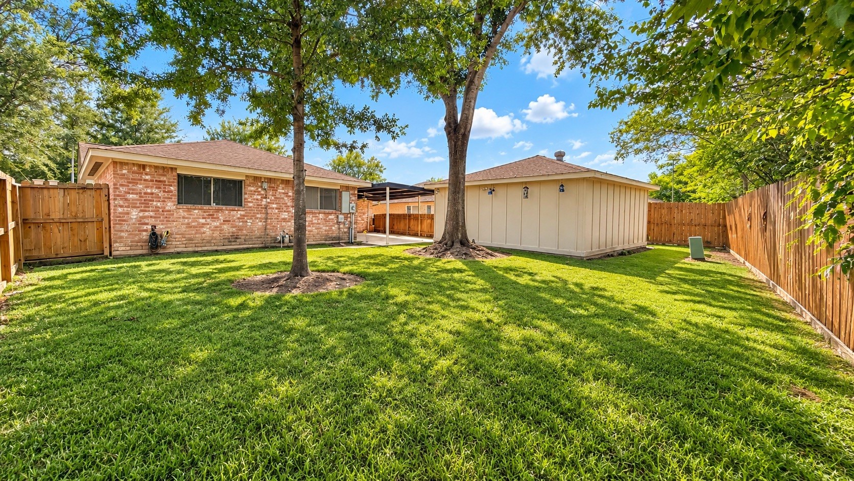 Spacious backyard.