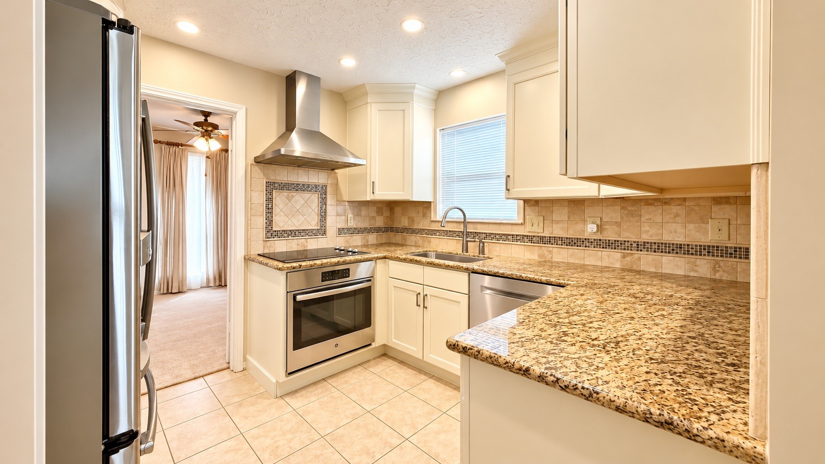 Kitchen area. Refrigerator included!