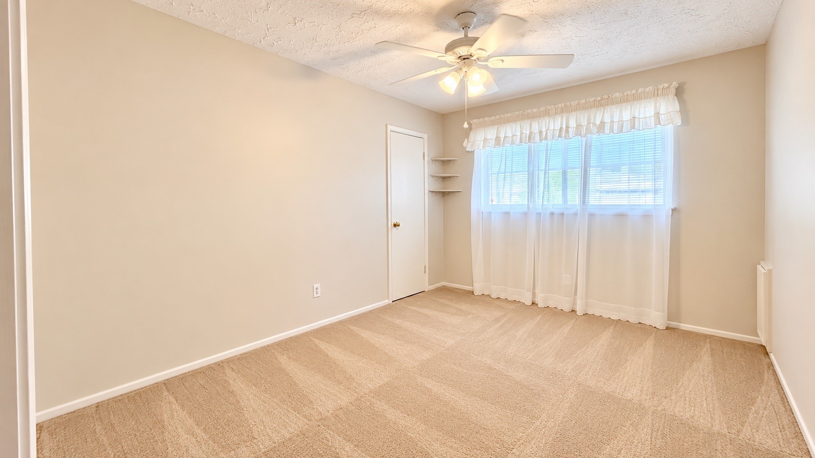 12314 Dorrance Lane, Meadows Place, TX 77477