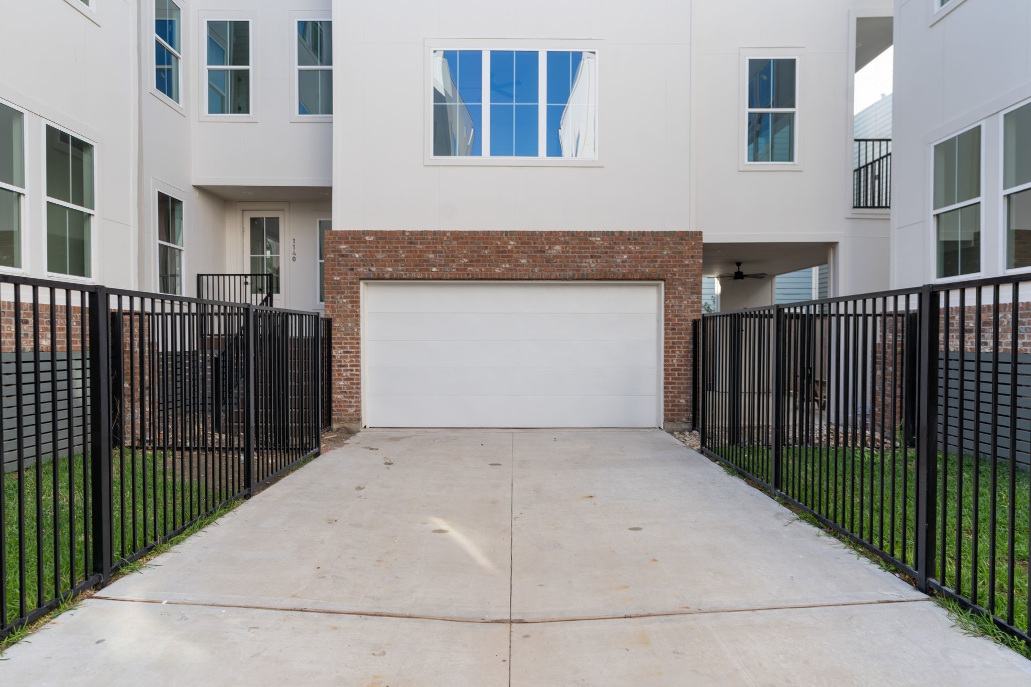 Long Driveway!
