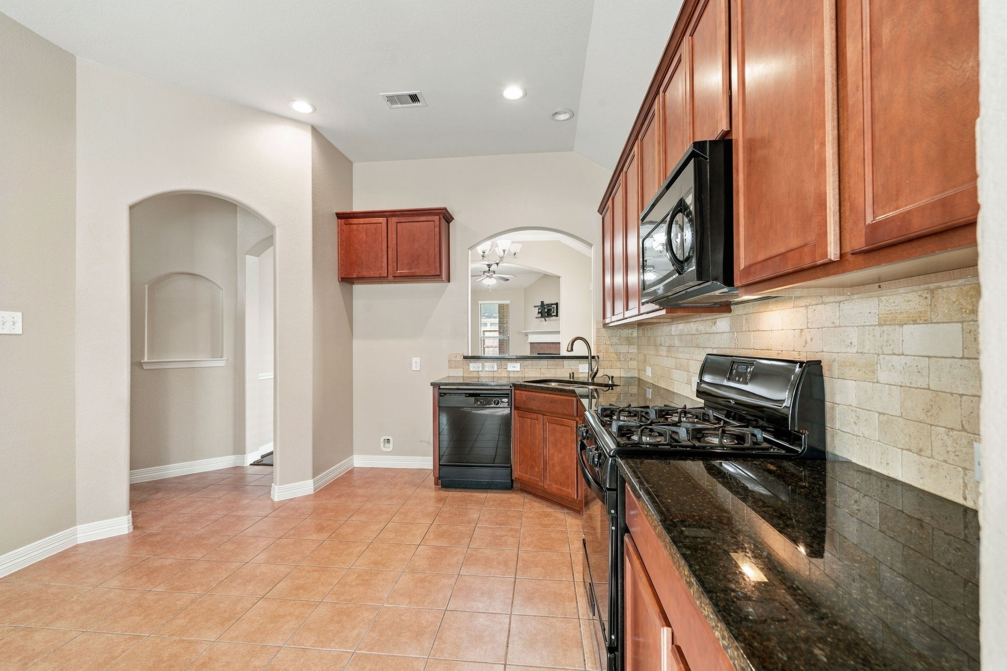 7302 Durango Creek Drive, Magnolia, TX 77354