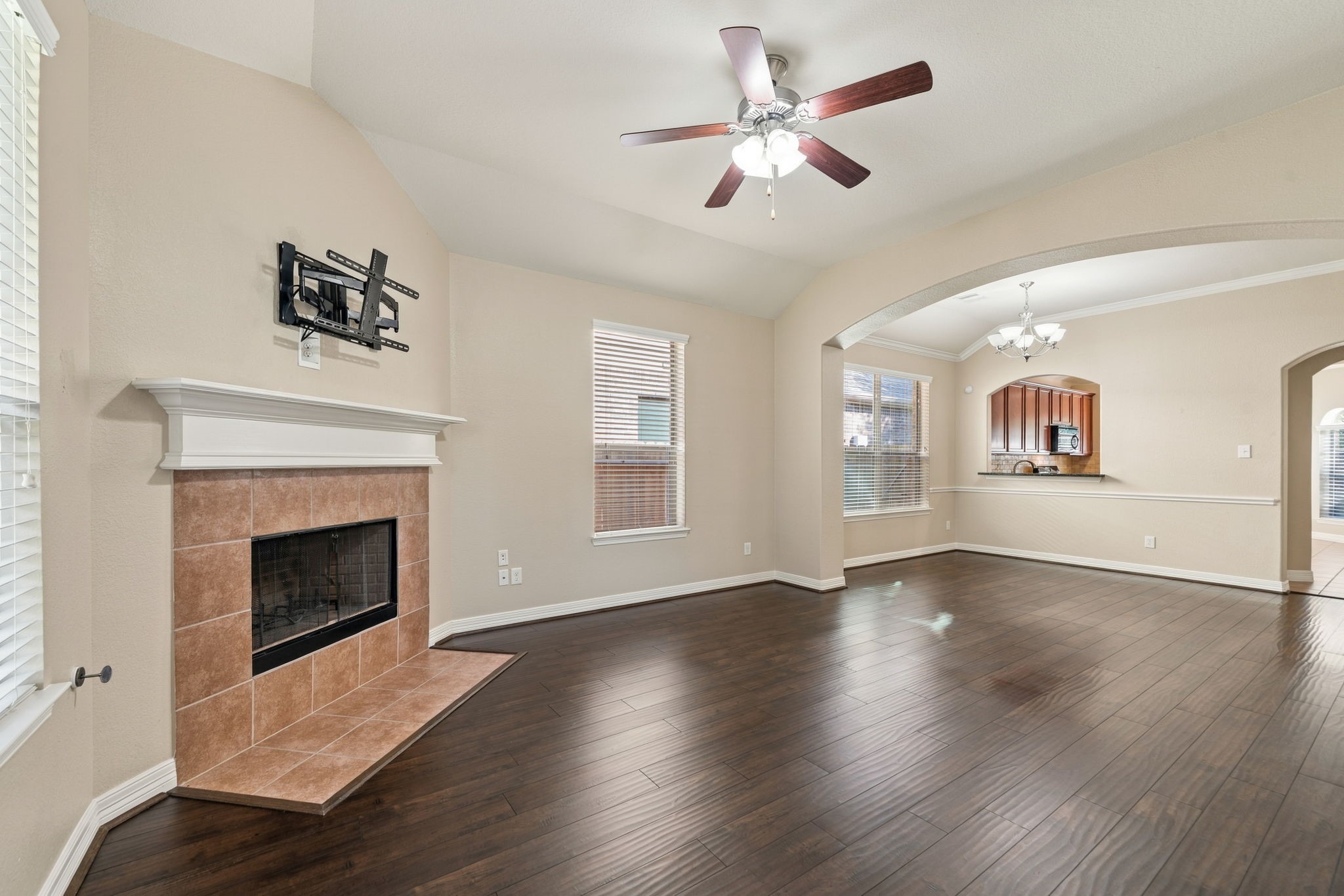 7302 Durango Creek Drive, Magnolia, TX 77354