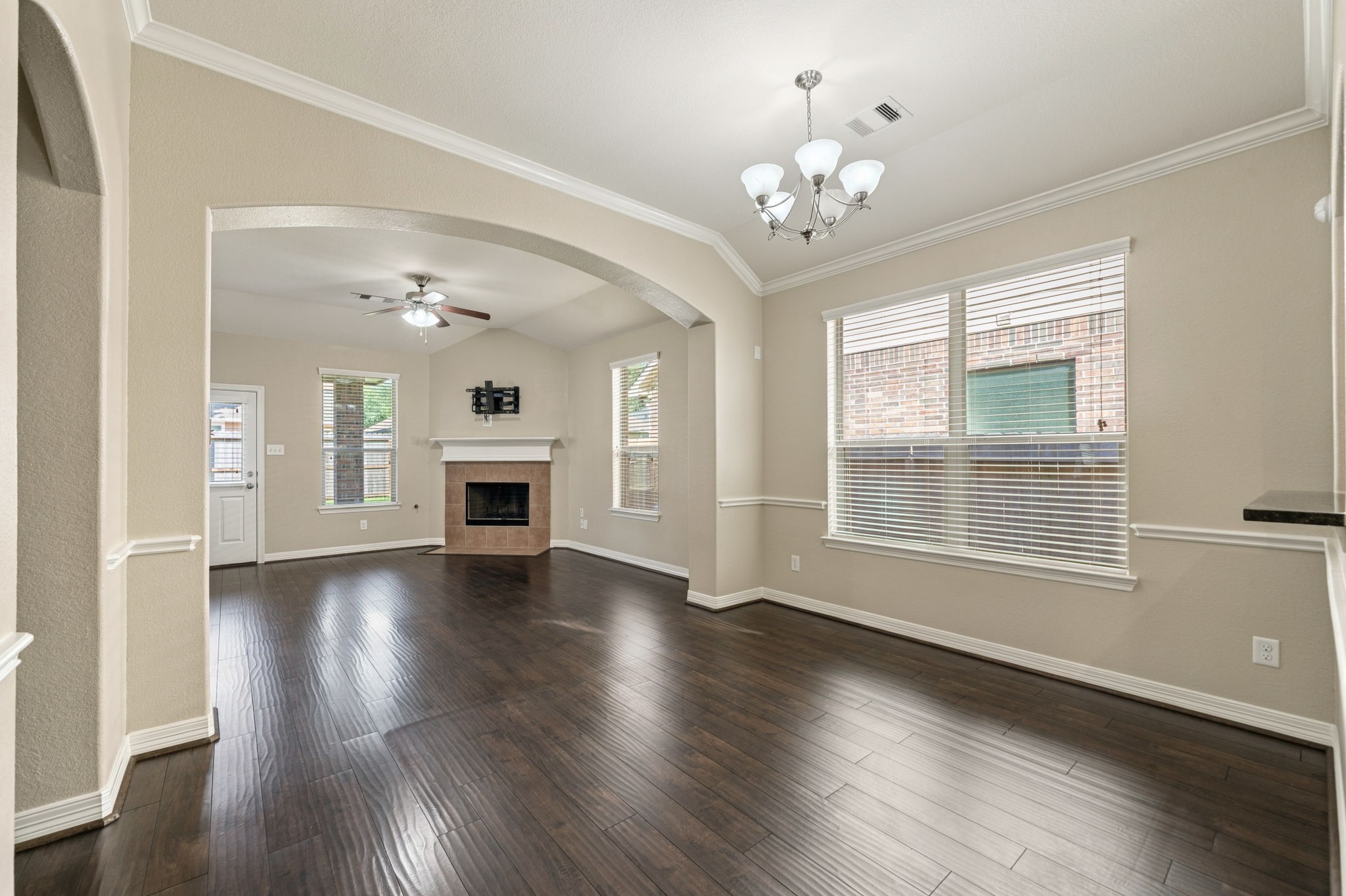 7302 Durango Creek Drive, Magnolia, TX 77354