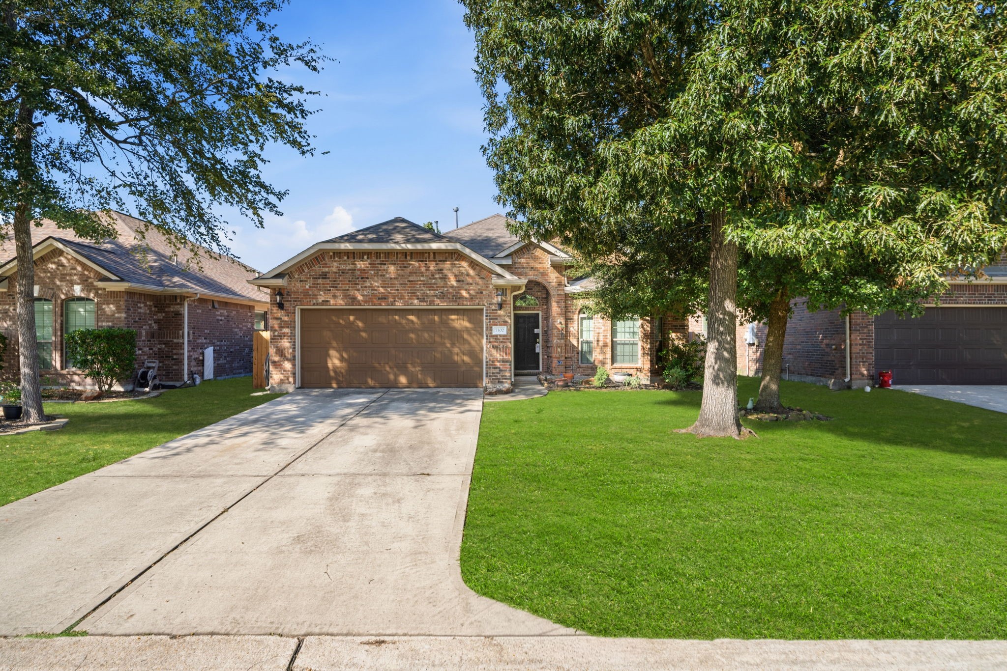 7302 Durango Creek Drive, Magnolia, TX 77354