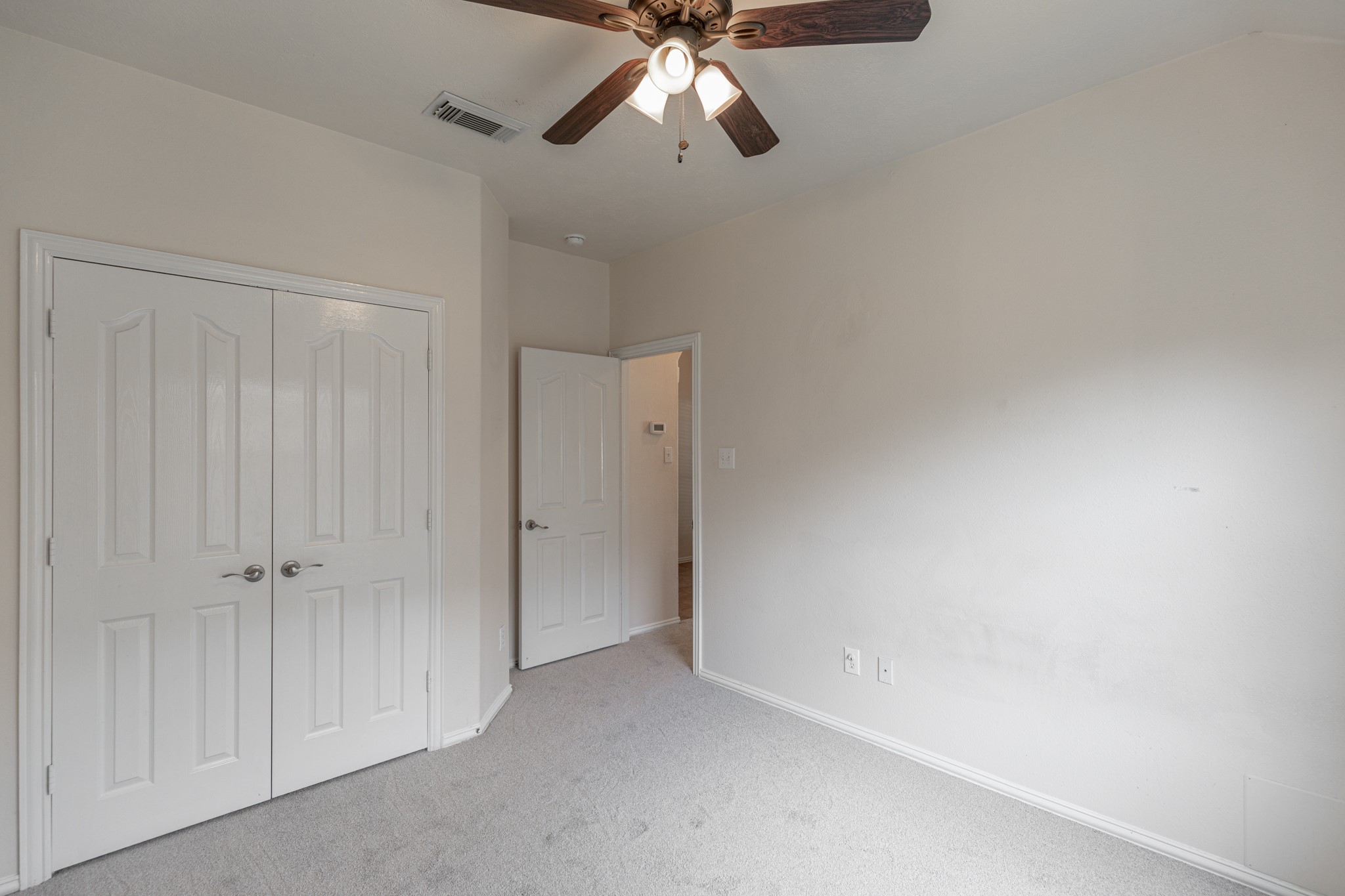 2505 Shady Falls Lane, Pearland, TX 77584
