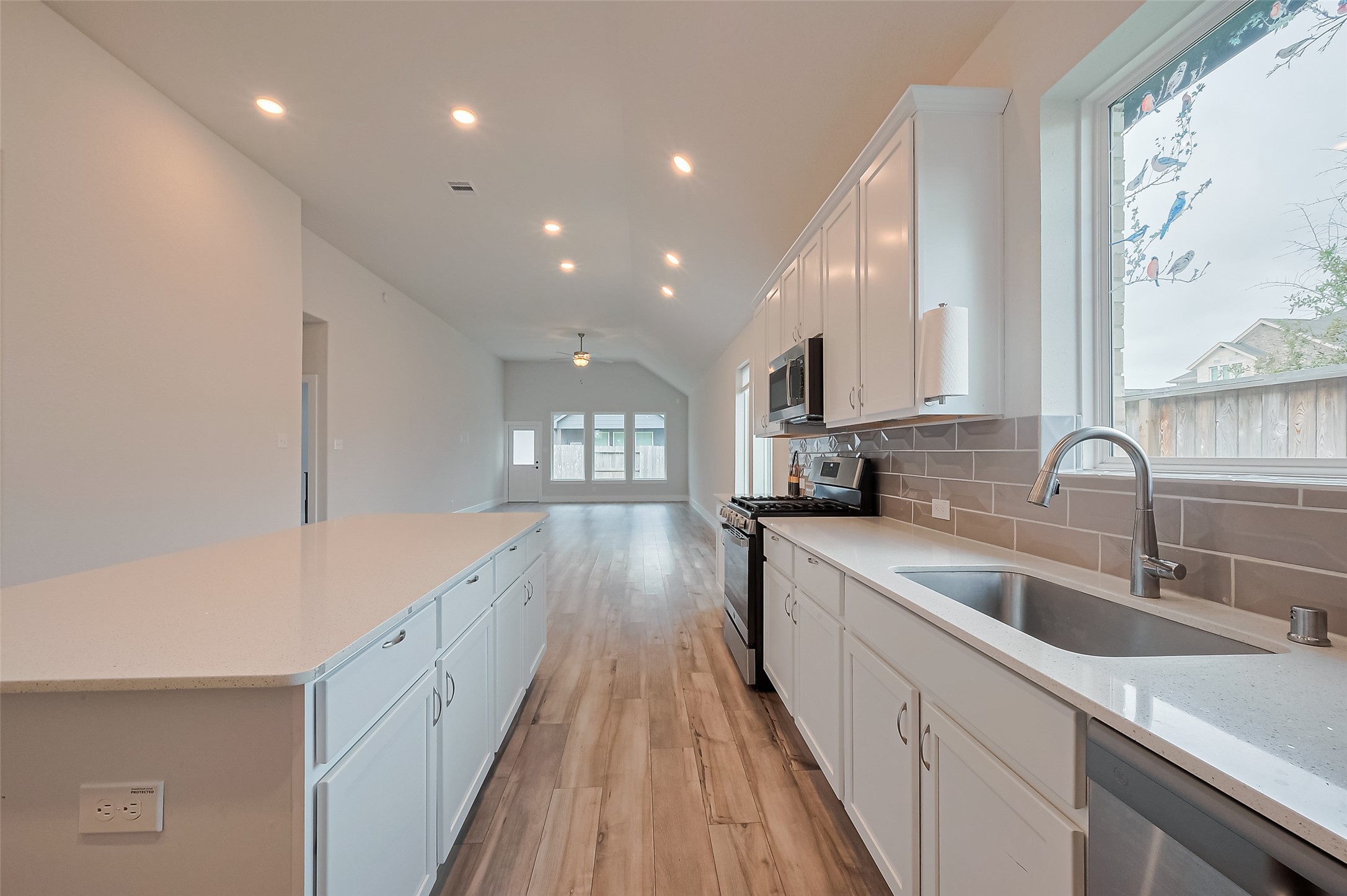 200 Catalina Cove Drive, Katy, TX 77493