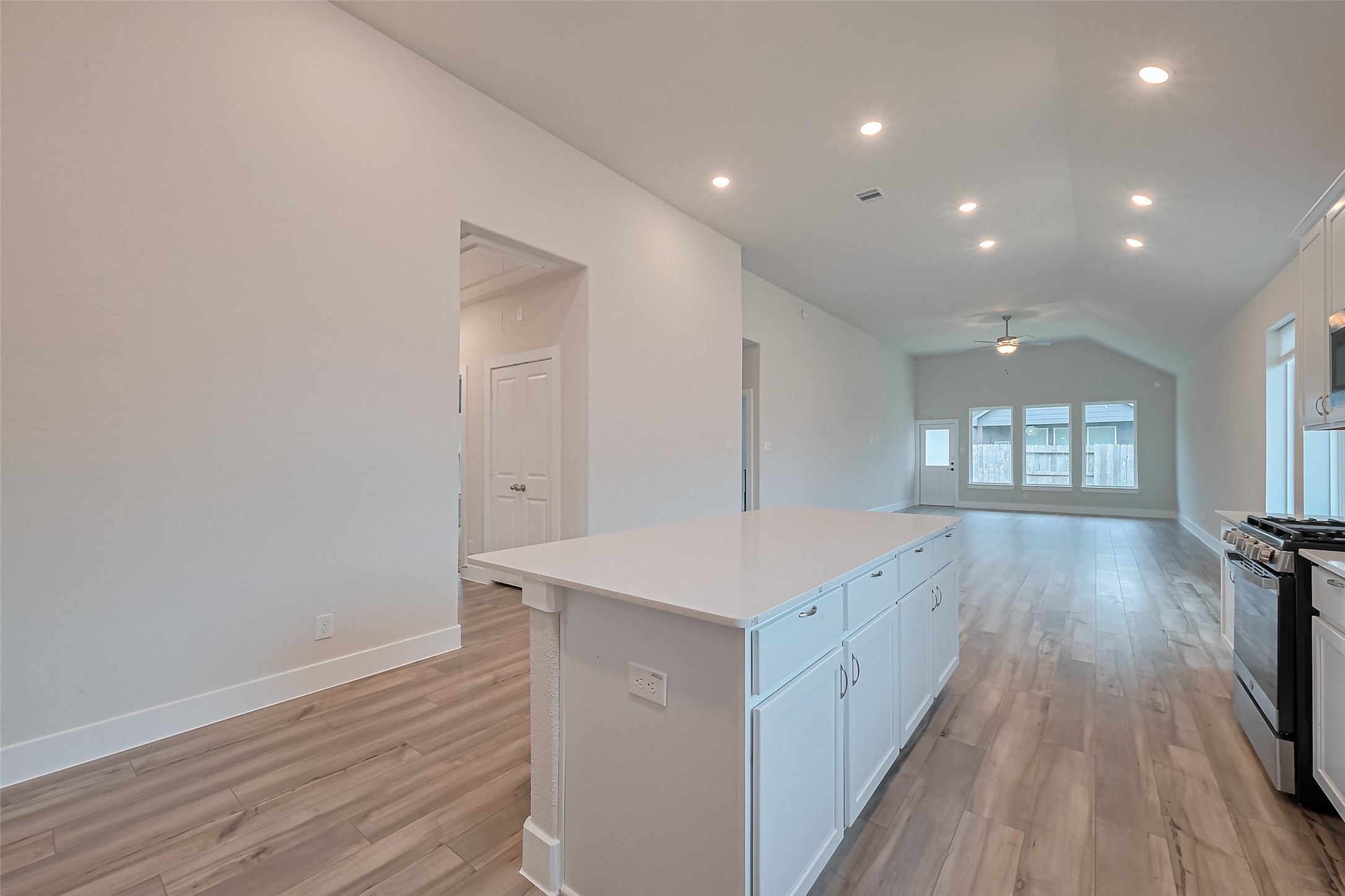 200 Catalina Cove Drive, Katy, TX 77493