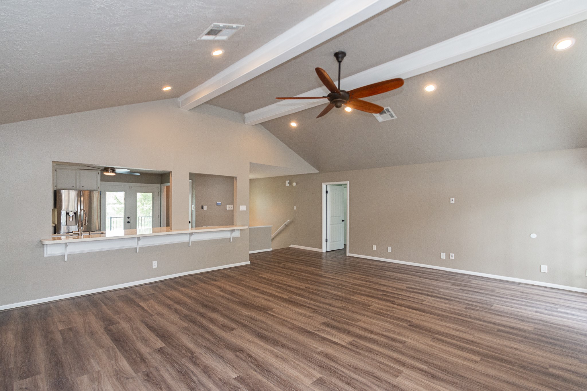 4509 Country Club Drive, Dickinson, TX 77539