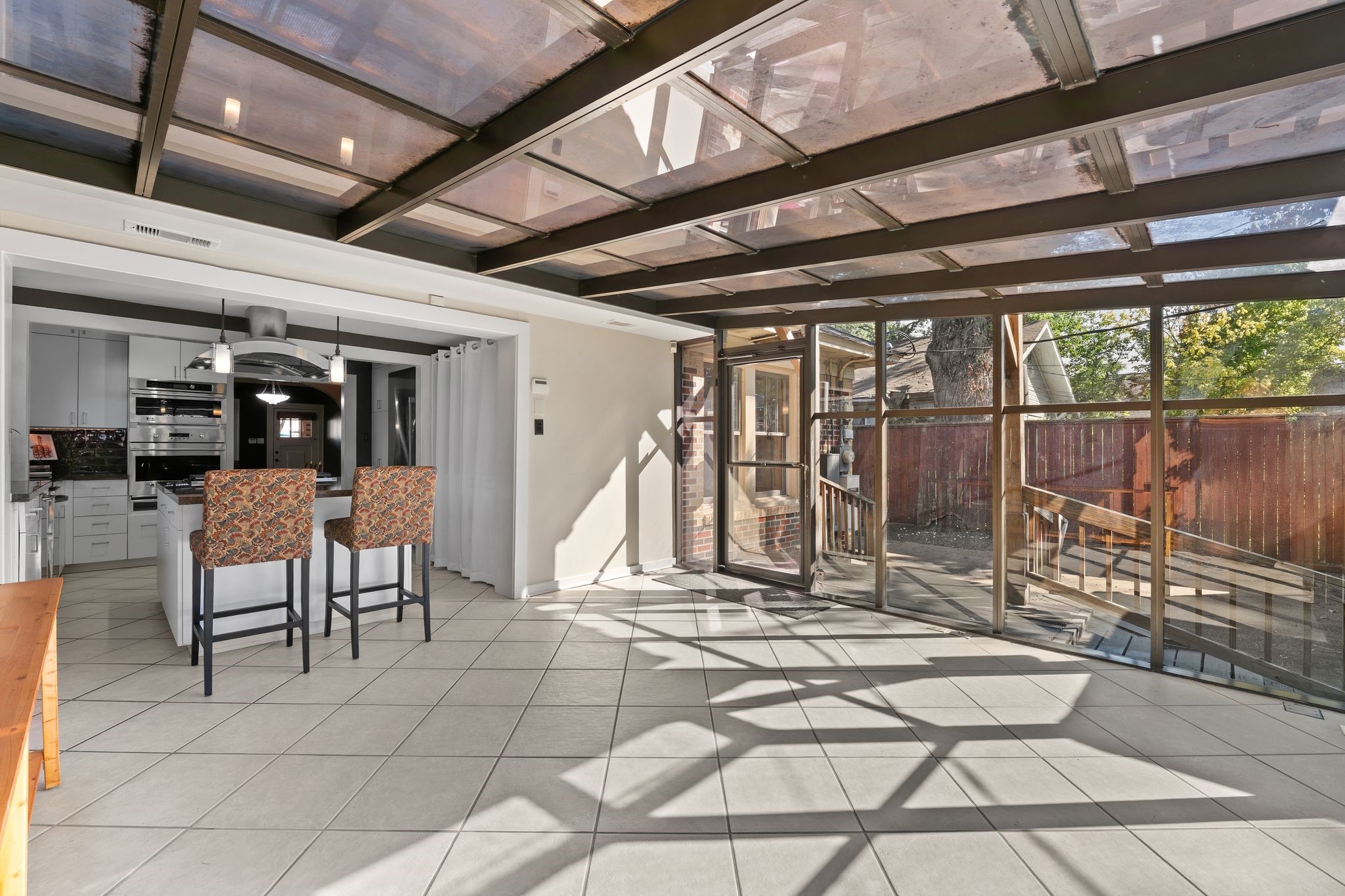 1112 Algregg Street, Houston, TX 77009