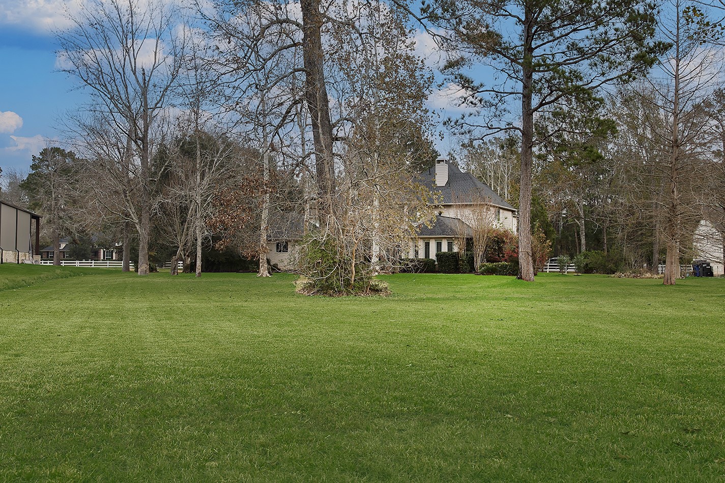 11827 Water Oak Drive, Magnolia, TX 77354
