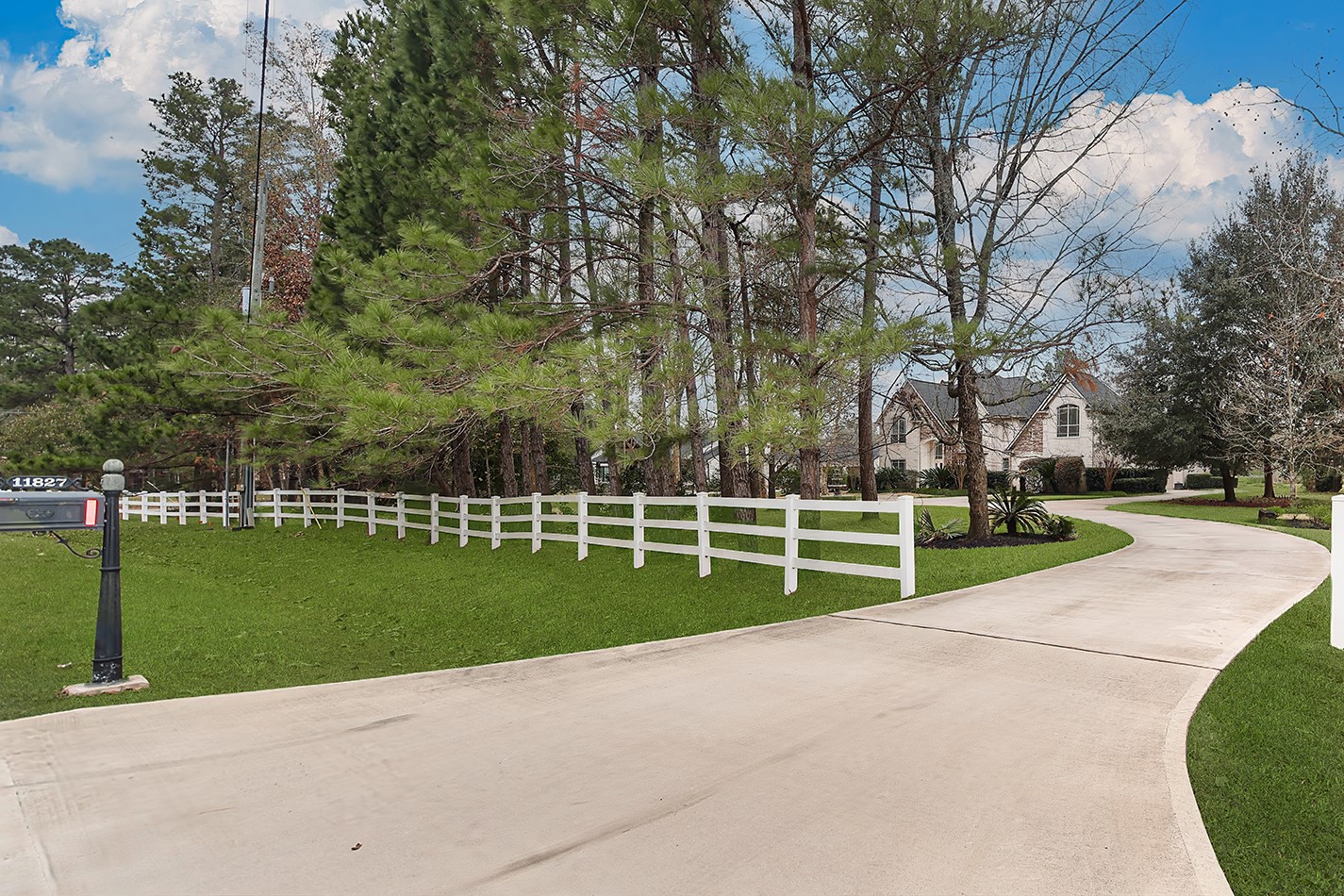 11827 Water Oak Drive, Magnolia, TX 77354 11827 Water Oak Drive, Magnolia, TX 77354