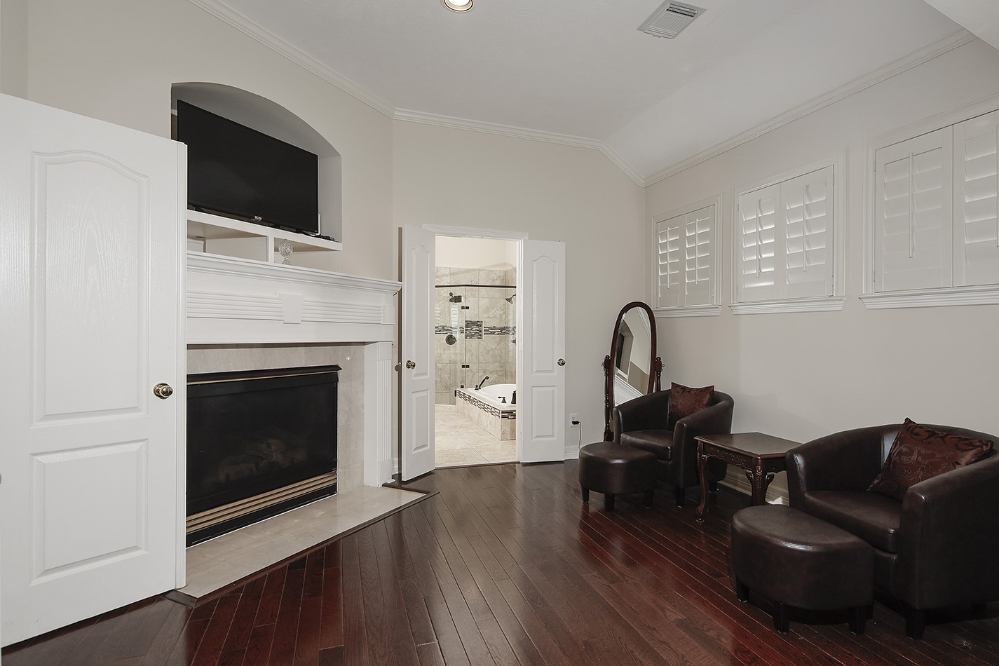 11827 Water Oak Drive, Magnolia, TX 77354
