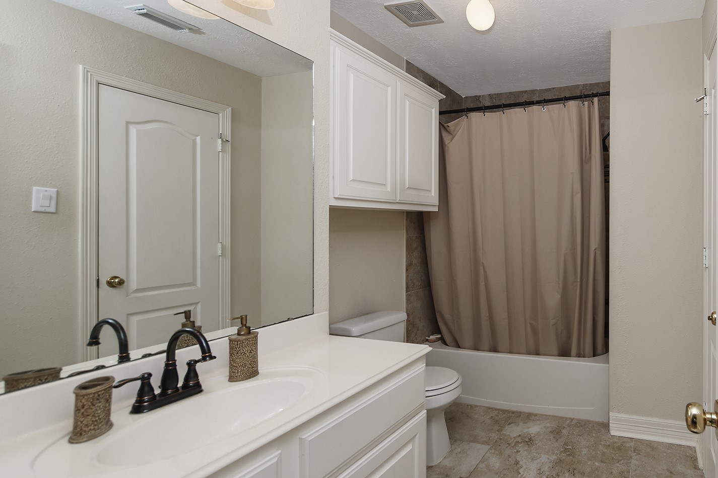 11827 Water Oak Drive, Magnolia, TX 77354