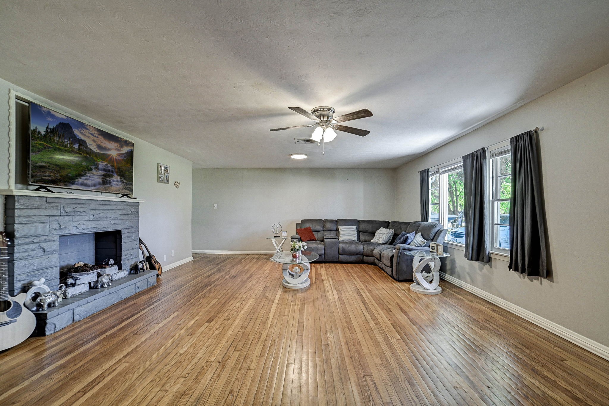 1 4th Avenue N, Texas City, TX 77590