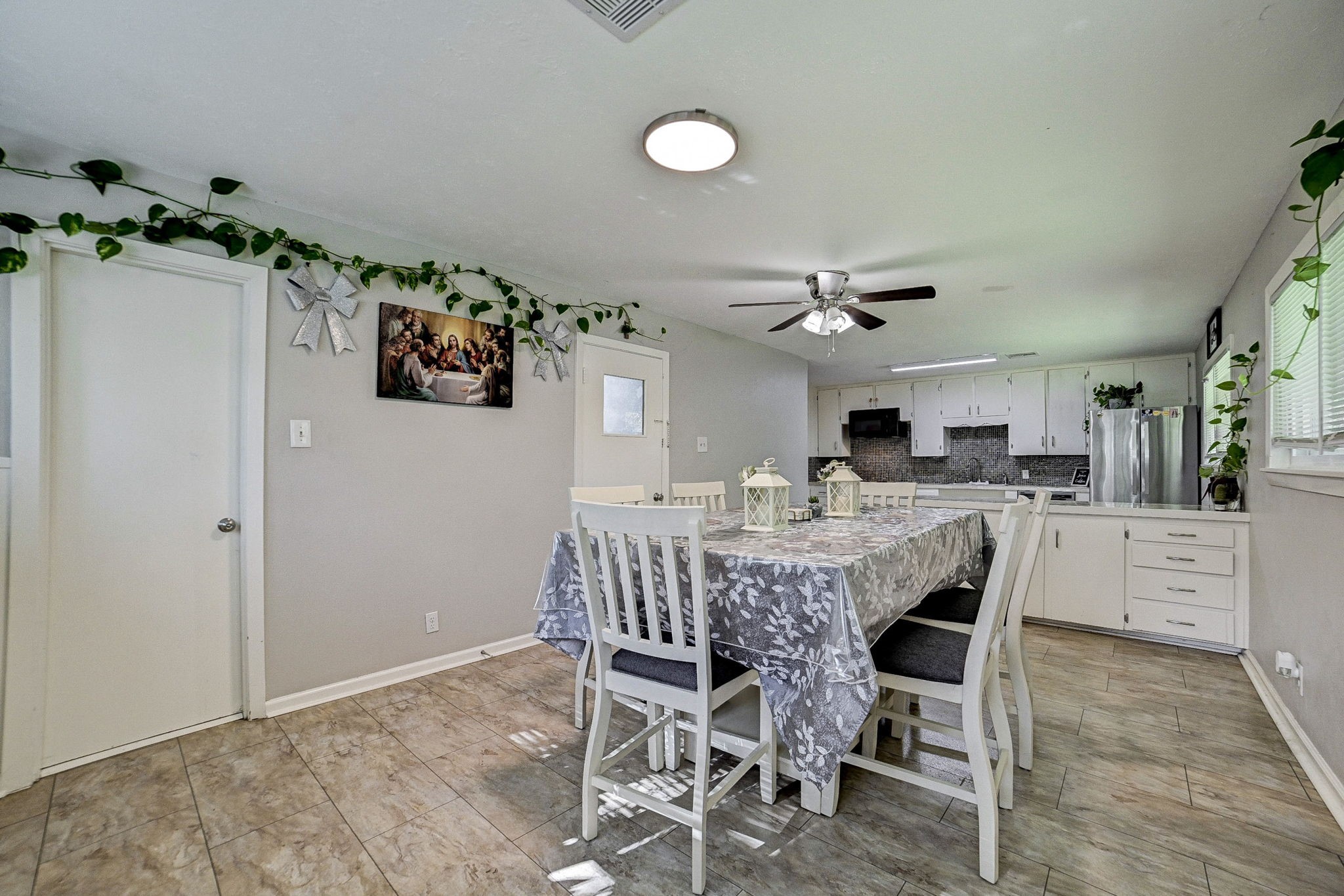 1 4th Avenue N, Texas City, TX 77590
