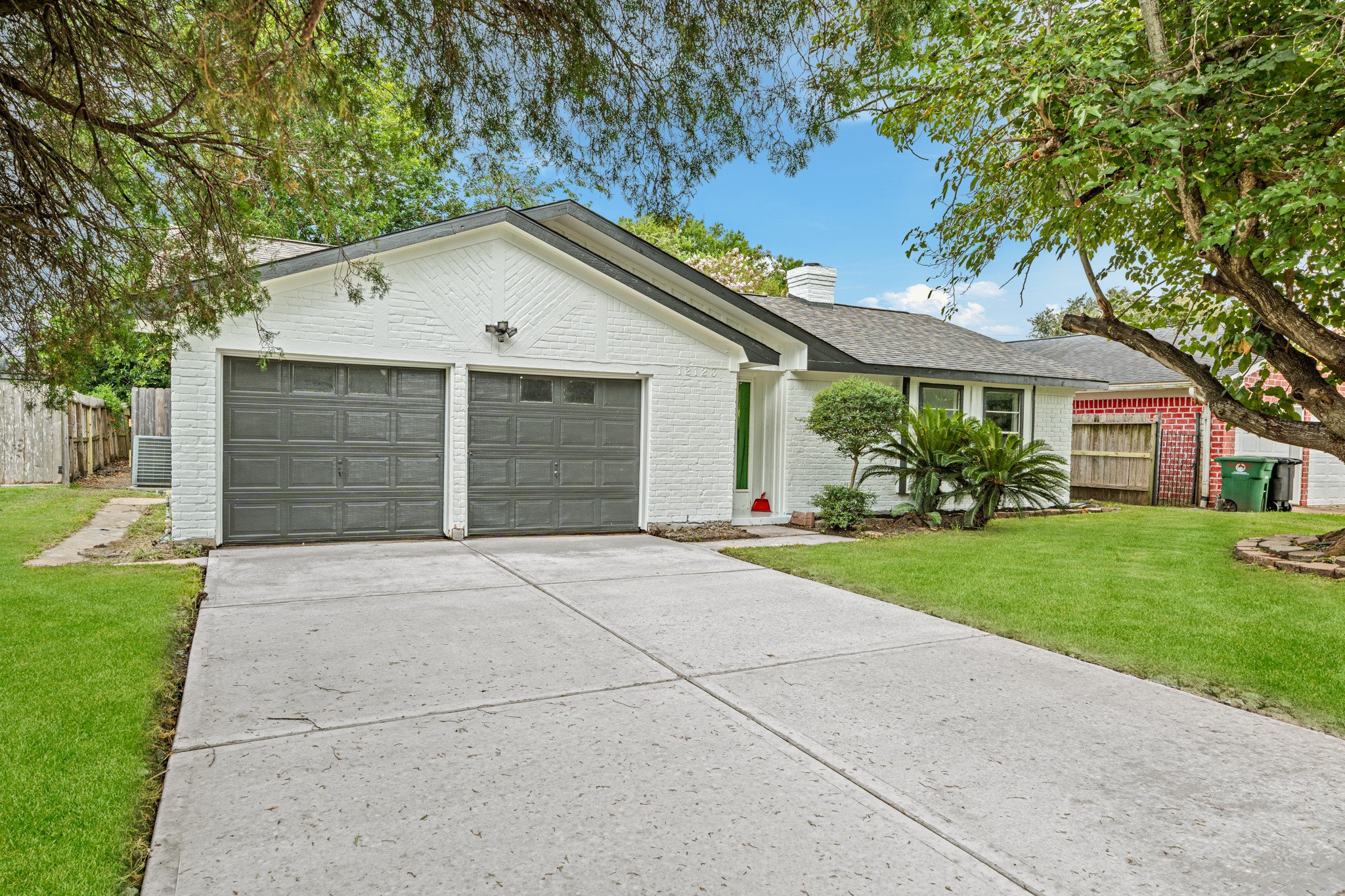 12123 Pompano Lane, Houston, TX 77072 12123 Pompano Lane, Houston, TX 77072