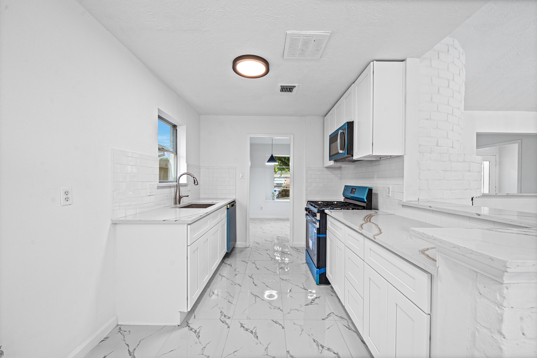 12123 Pompano Lane, Houston, TX 77072