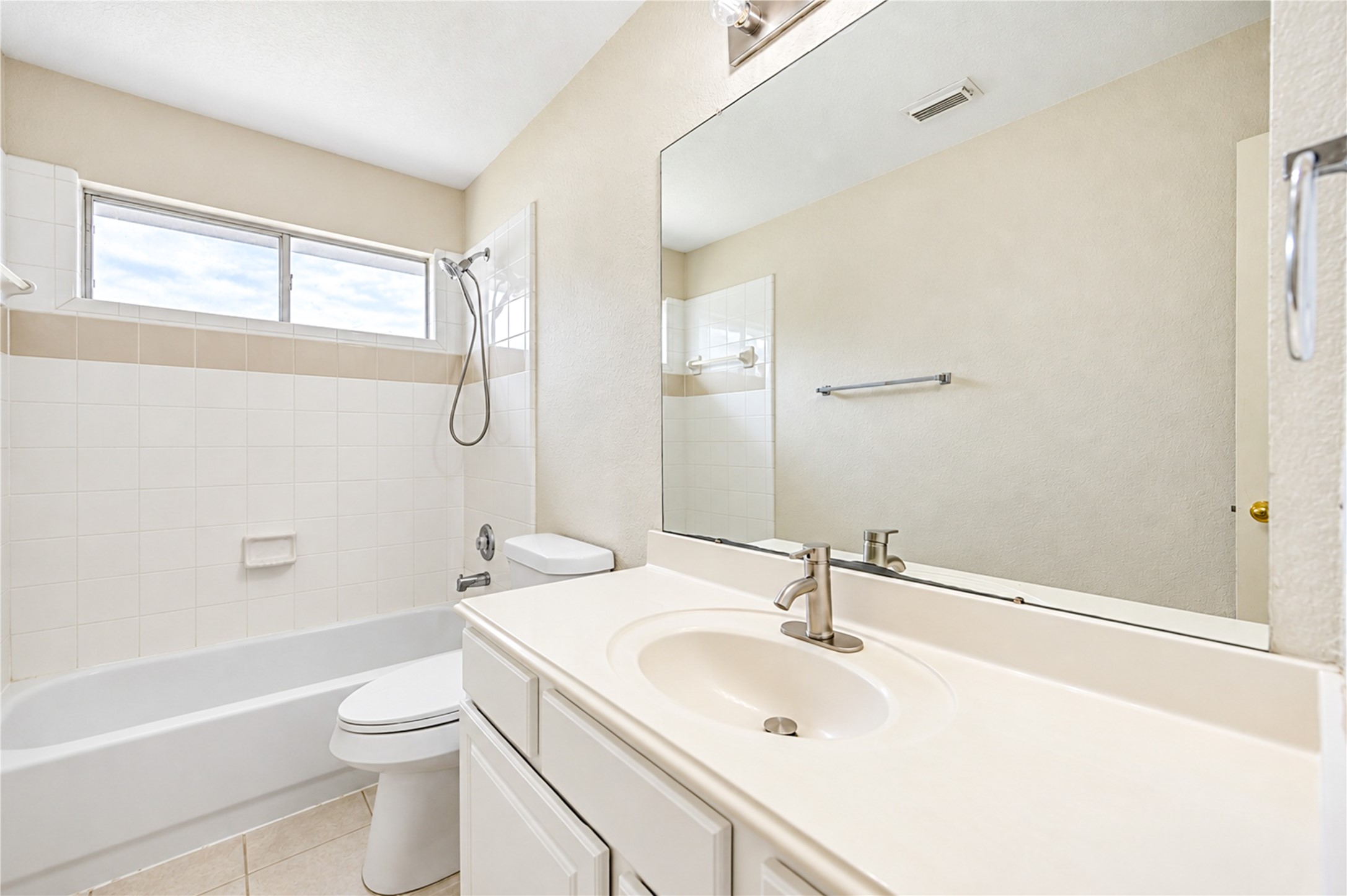 2206 Desert Vine Court, Sugar Land, TX 77498
