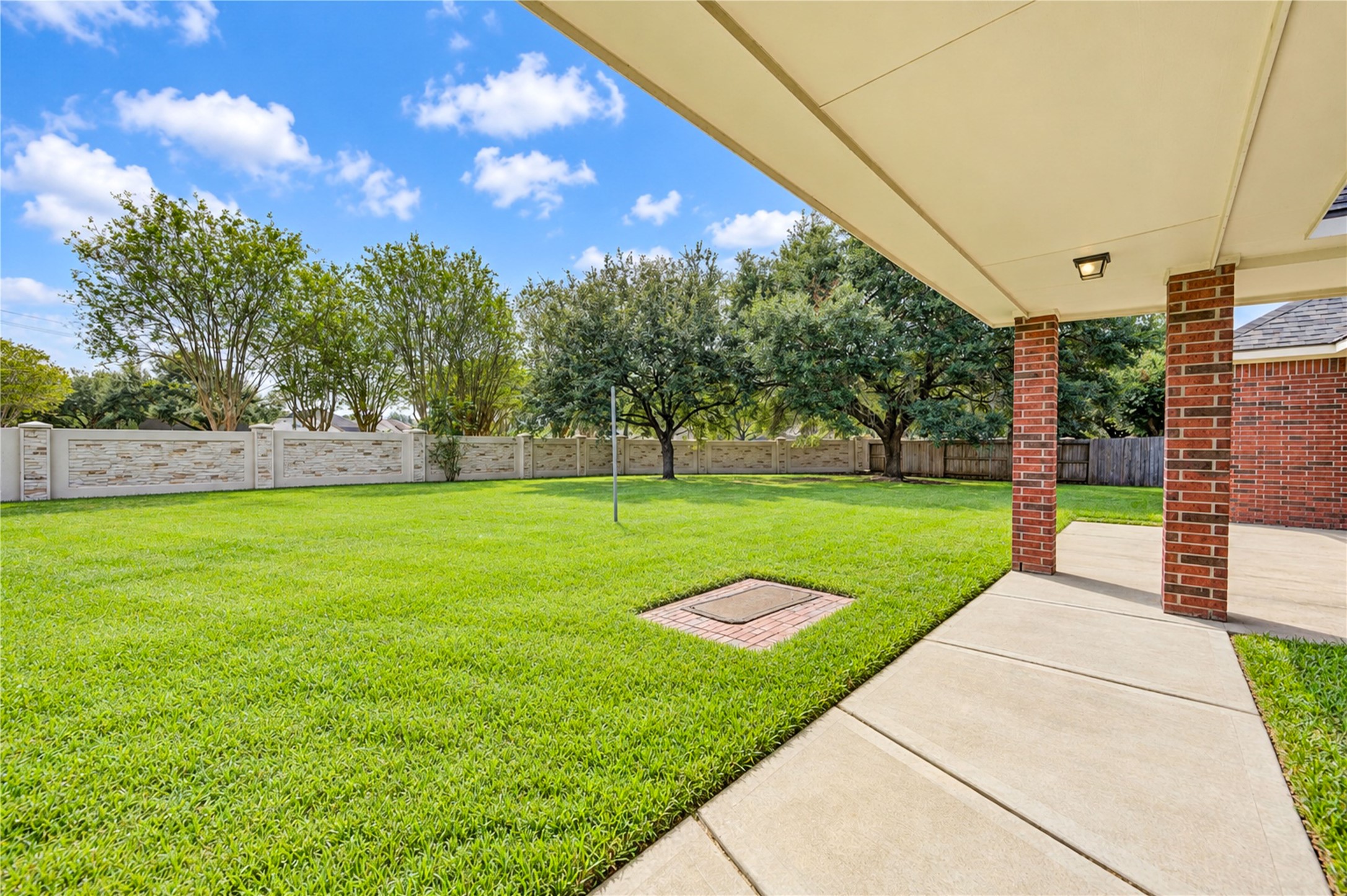 2206 Desert Vine Court, Sugar Land, TX 77498