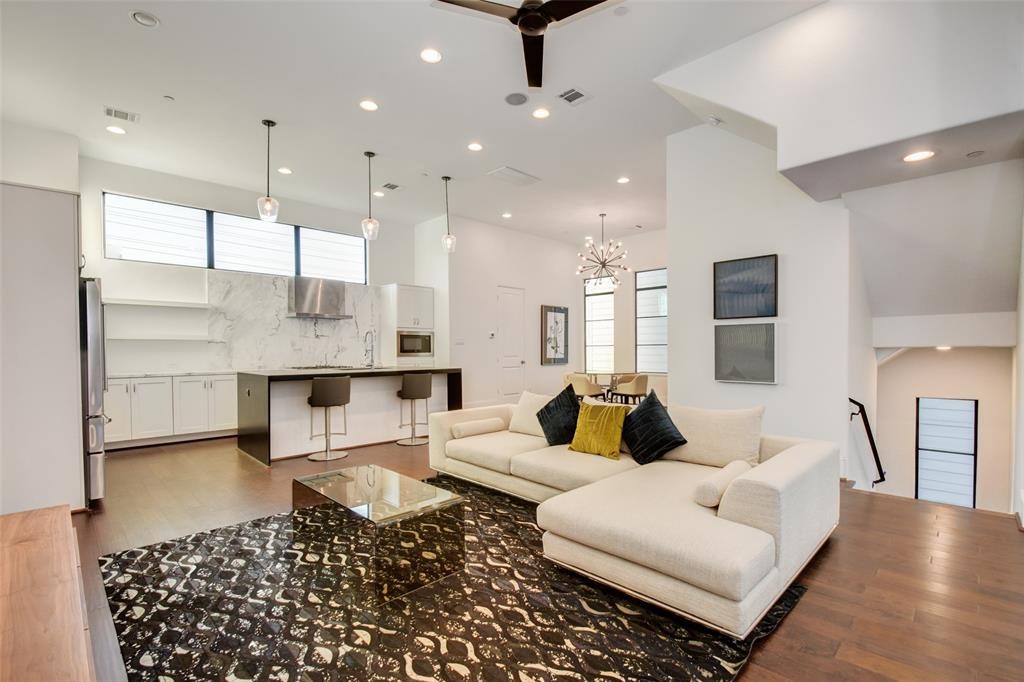 4515 Graustark Street, Houston, TX 77006 4515 Graustark Street, Houston, TX 77006