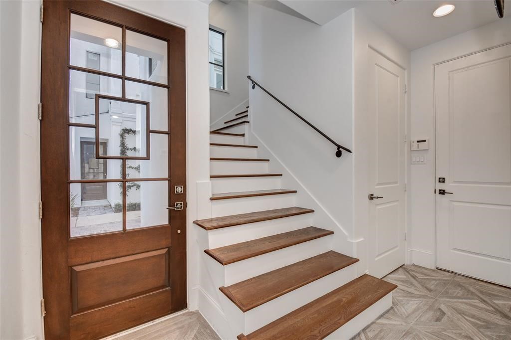4515 Graustark Street, Houston, TX 77006 4515 Graustark Street, Houston, TX 77006