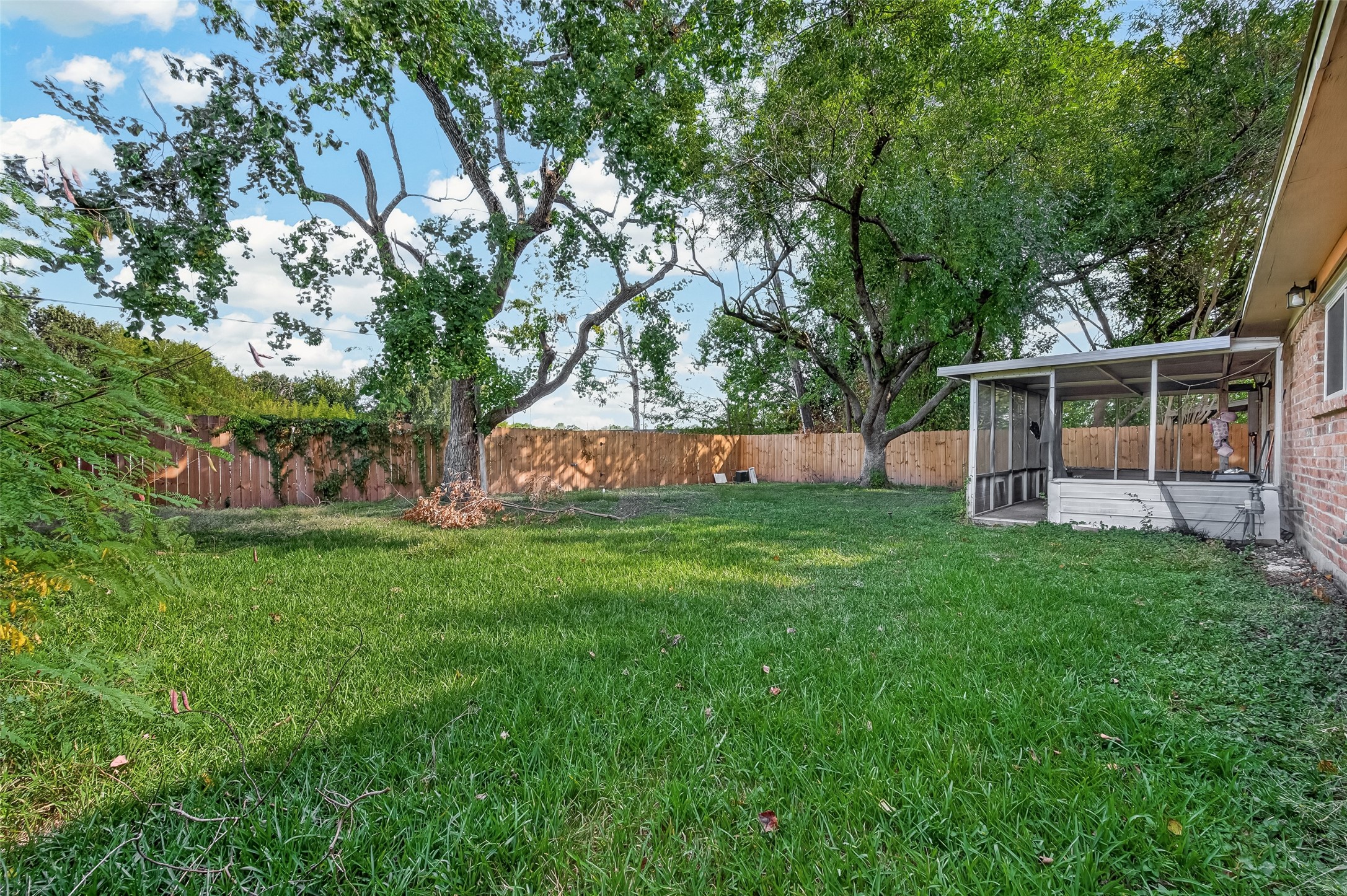 4123 Cedar Gardens Drive, Houston, TX 77082