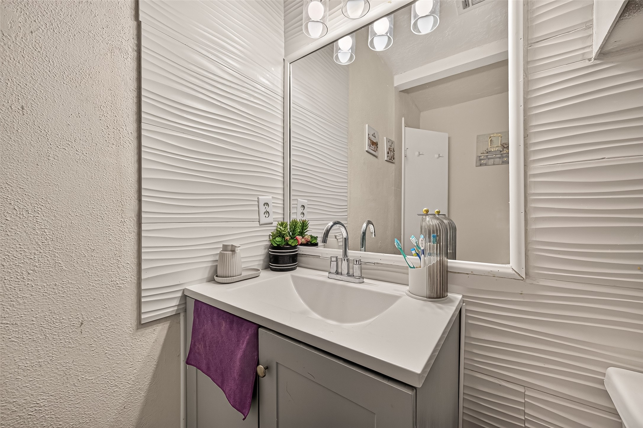 4123 Cedar Gardens Drive, Houston, TX 77082