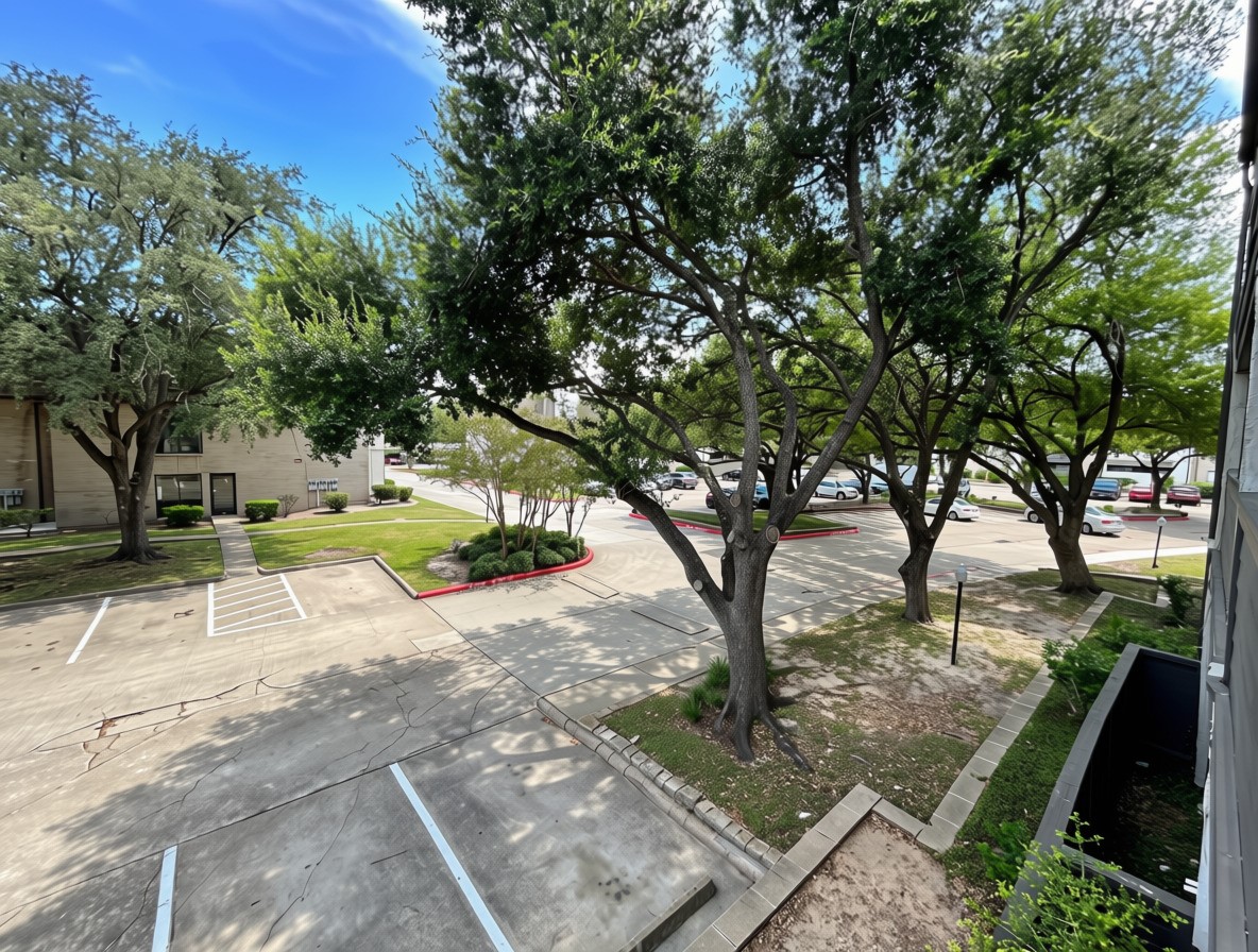 3015 Walnut Bend Ln, #apt 26, Houston, TX 77042