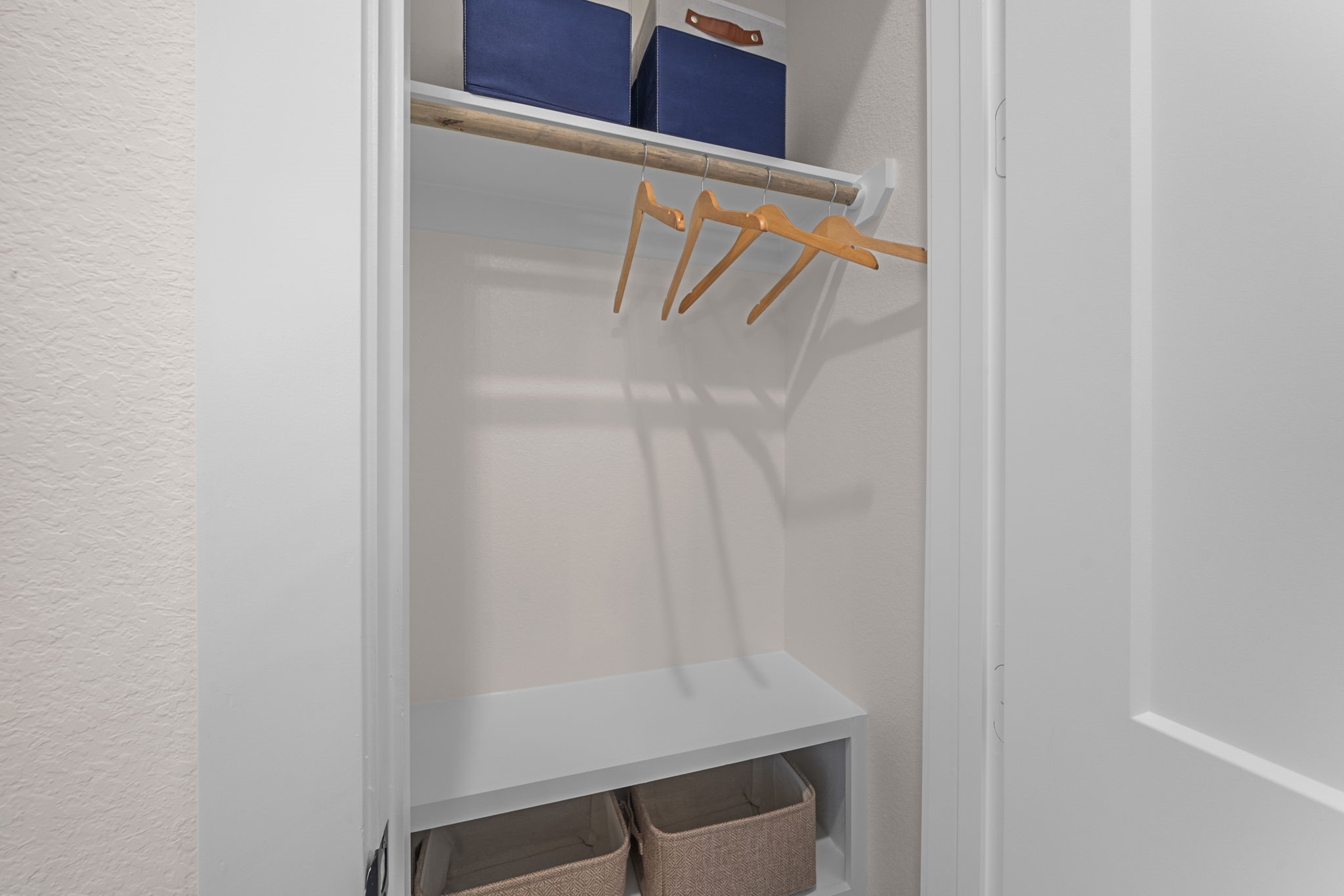 Photos are REPRESENTATIVE of the home /floor plan and are NOT of the actual home.  Selections, features, and room options may vary.