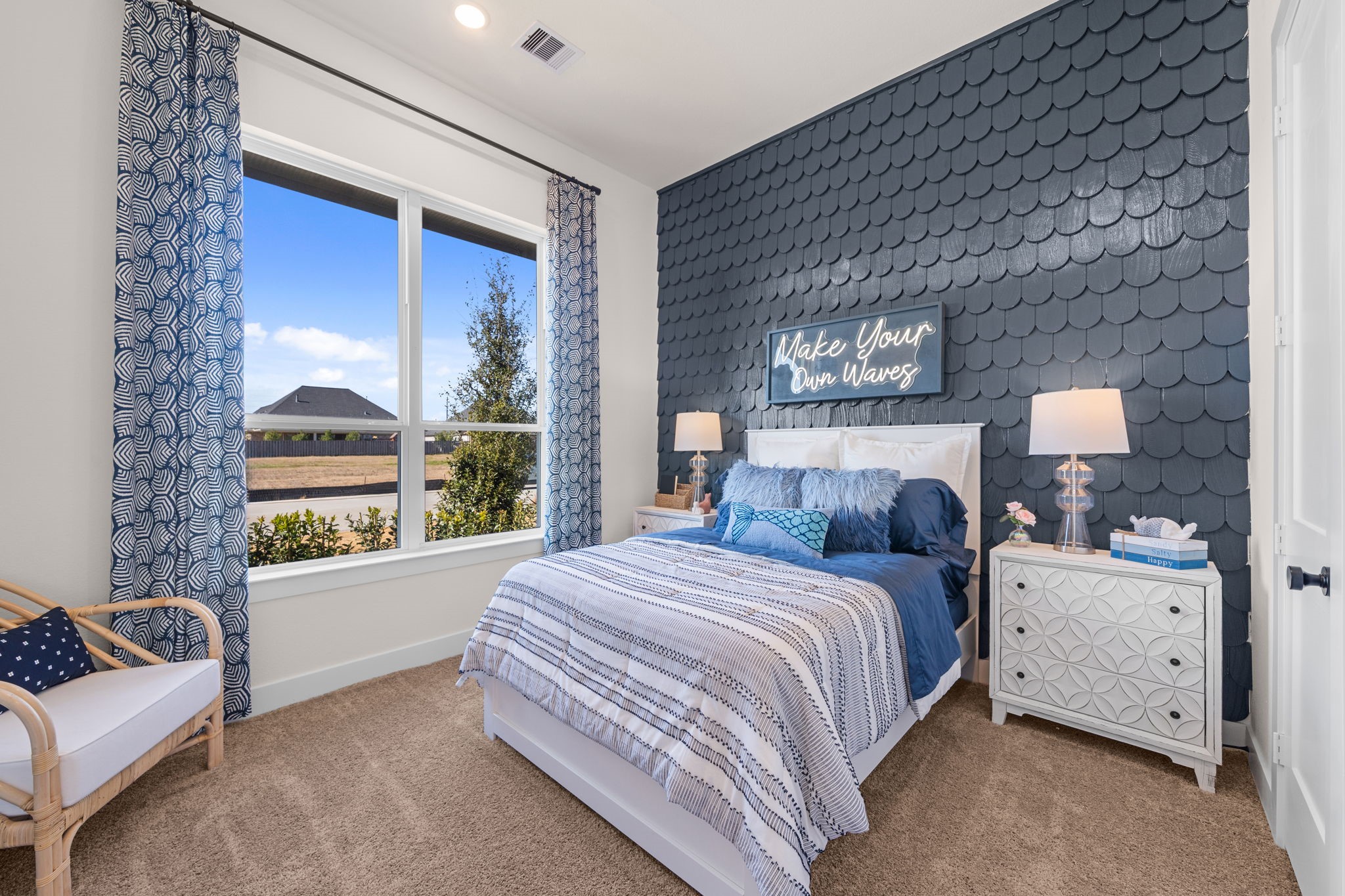 Photos are REPRESENTATIVE of the home /floor plan and are NOT of the actual home.  Selections, features, and room options may vary.