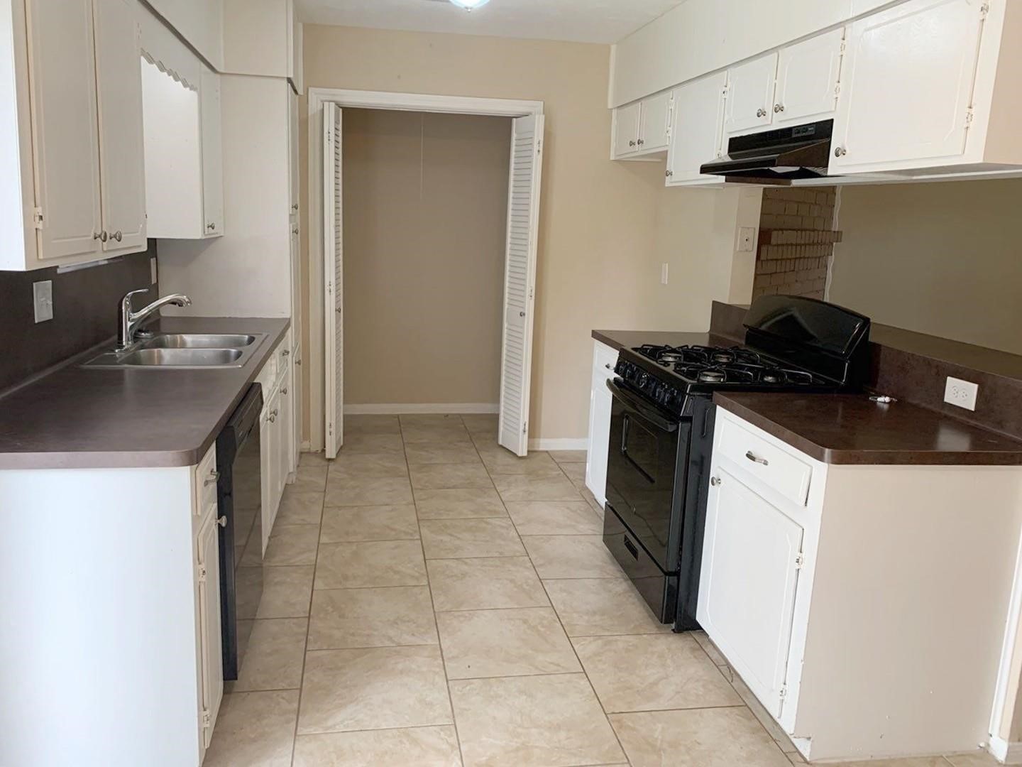 2334 Marble Falls Drive, Spring, TX 77373 2334 Marble Falls Drive, Spring, TX 77373
