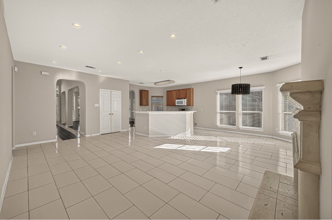 2902 Tara Gables Ct, Houston, TX 77082 2902 Tara Gables Ct, Houston, TX 77082