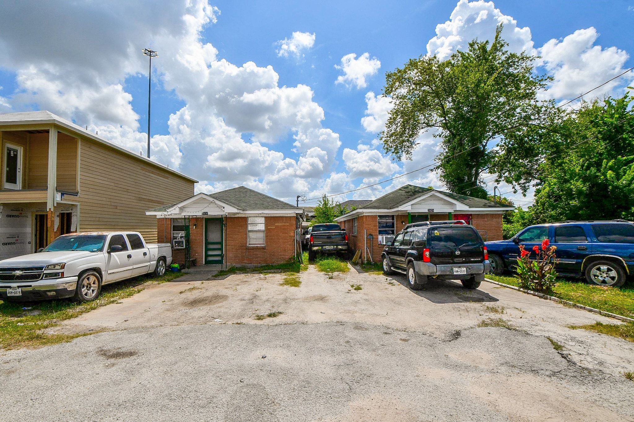 Multi-family unit opportunity in 77026.