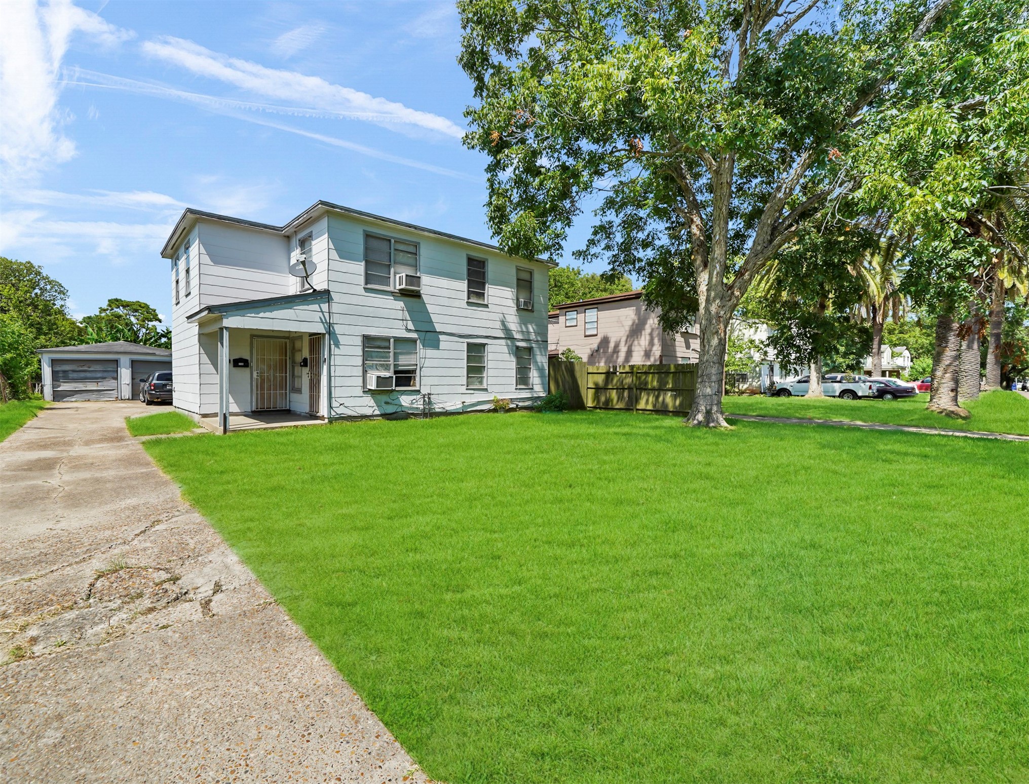 1130 7th Avenue N, Texas City, TX 77590 1130 7th Avenue N, Texas City, TX 77590