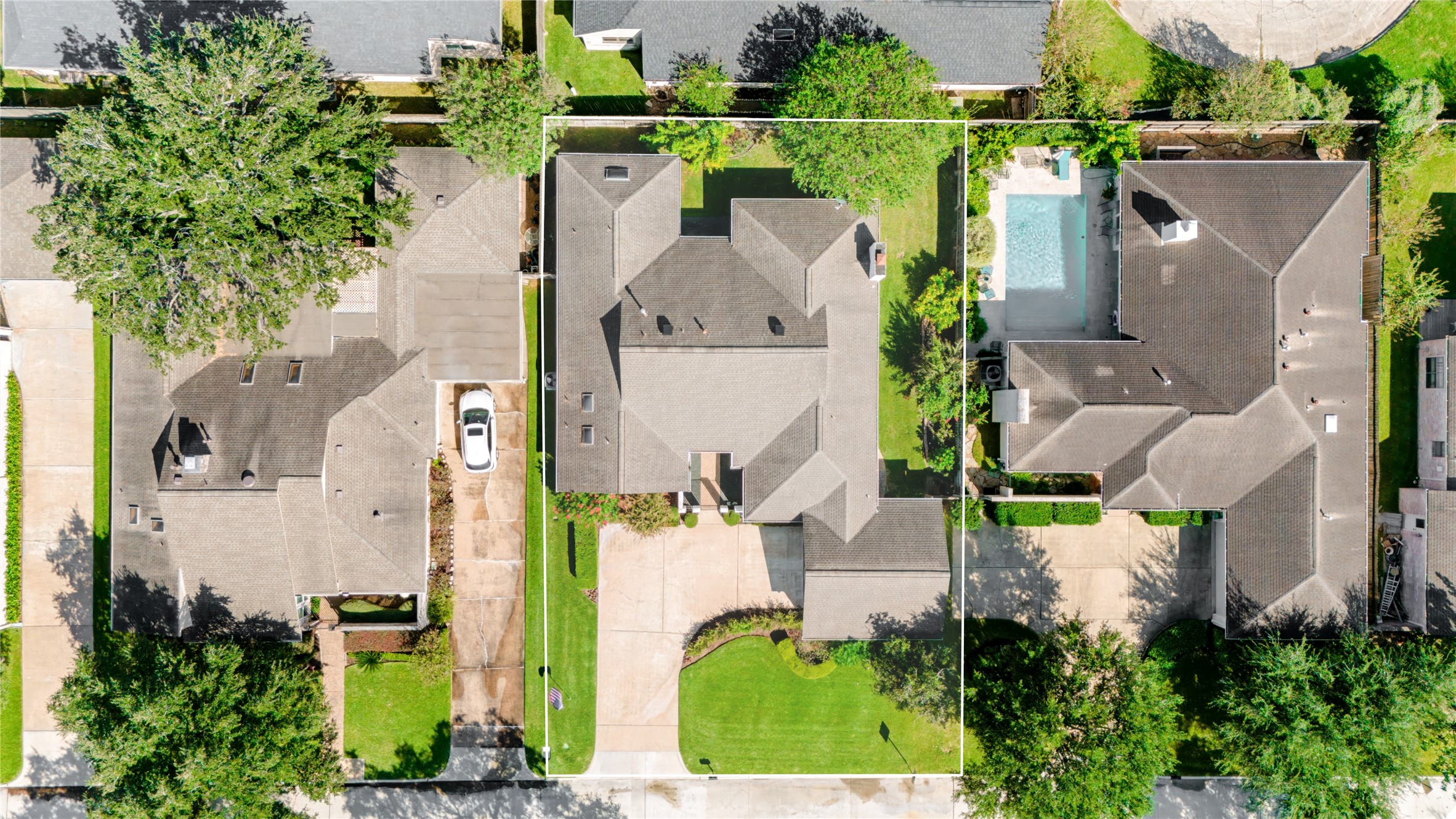 3323 Country Club Boulevard, Stafford, TX 77477