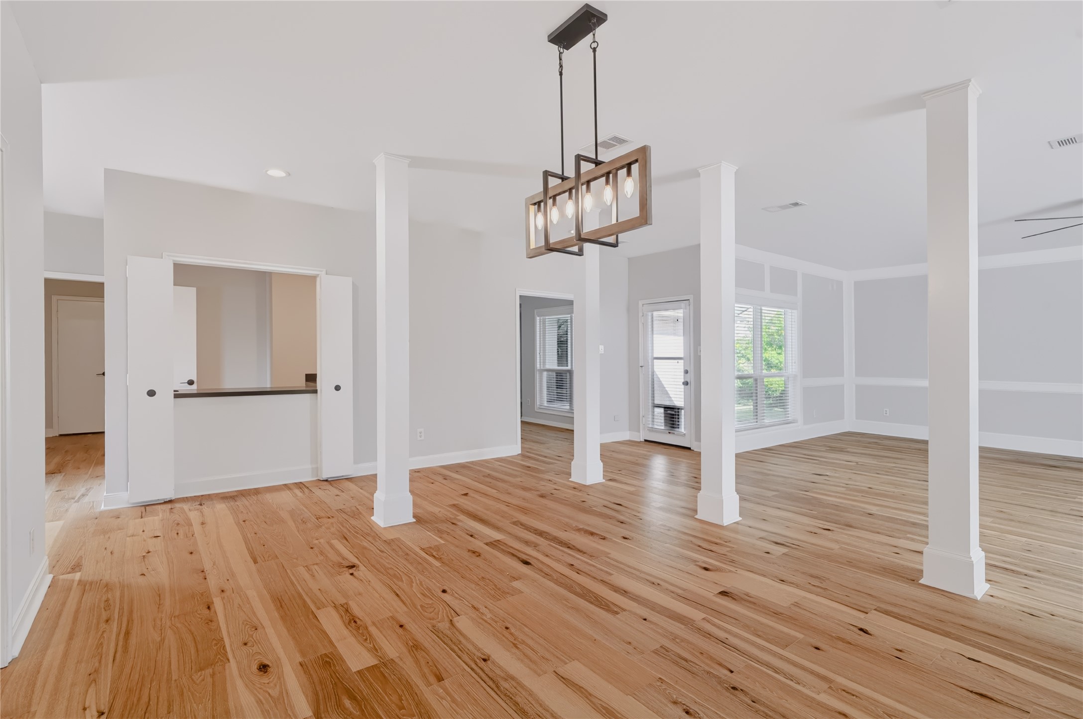 3323 Country Club Boulevard, Stafford, TX 77477
