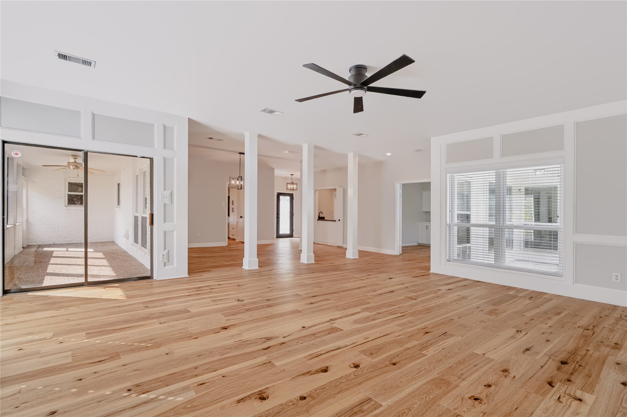 3323 Country Club Boulevard, Stafford, TX 77477