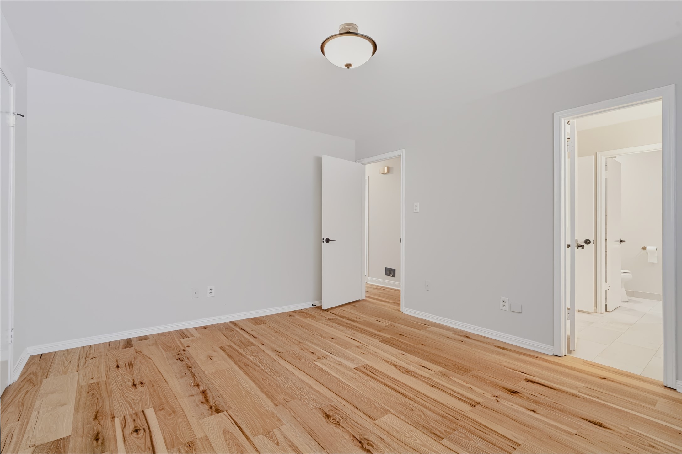3323 Country Club Boulevard, Stafford, TX 77477