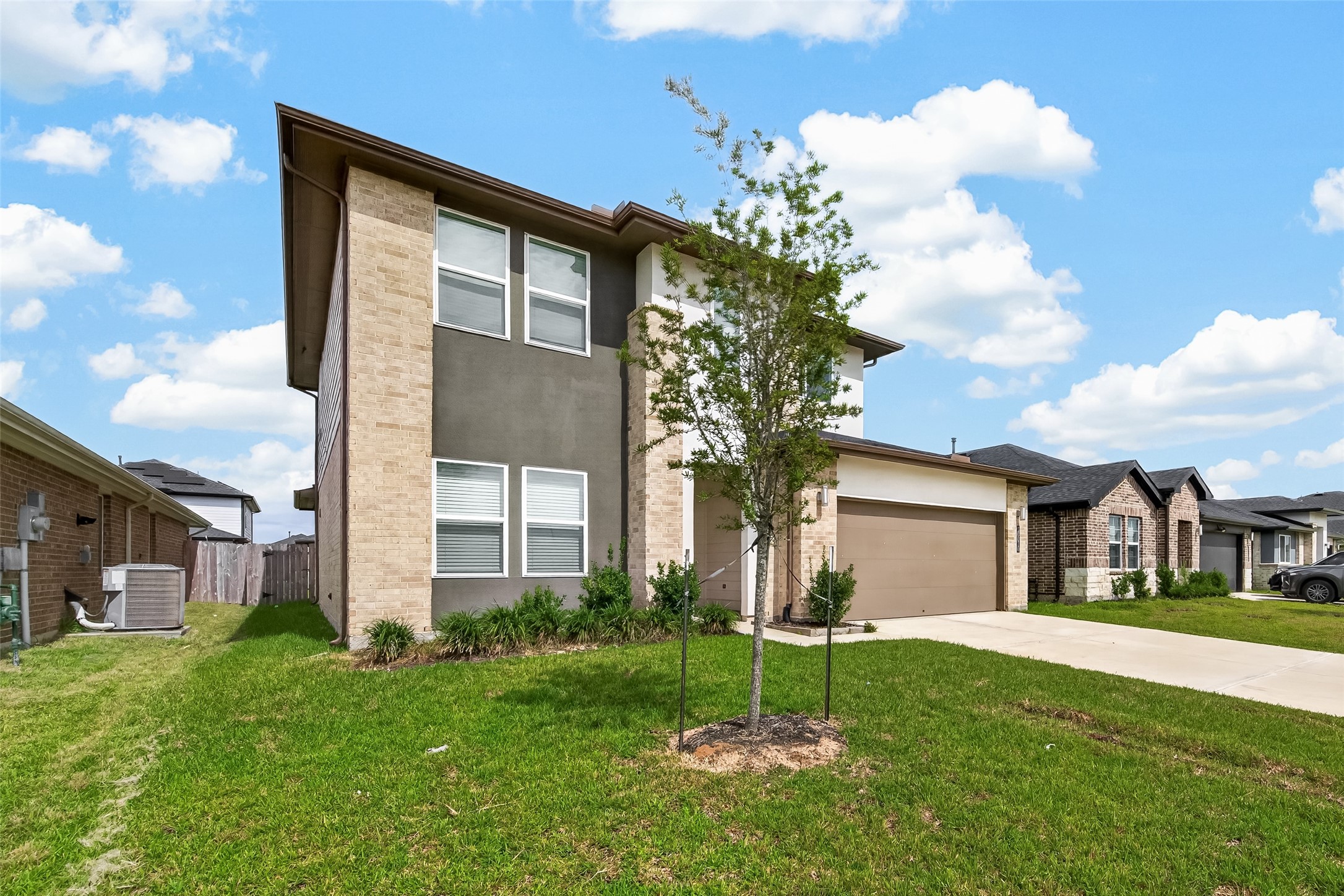 30010 Gallatin River Lane, Fulshear, TX 77441
